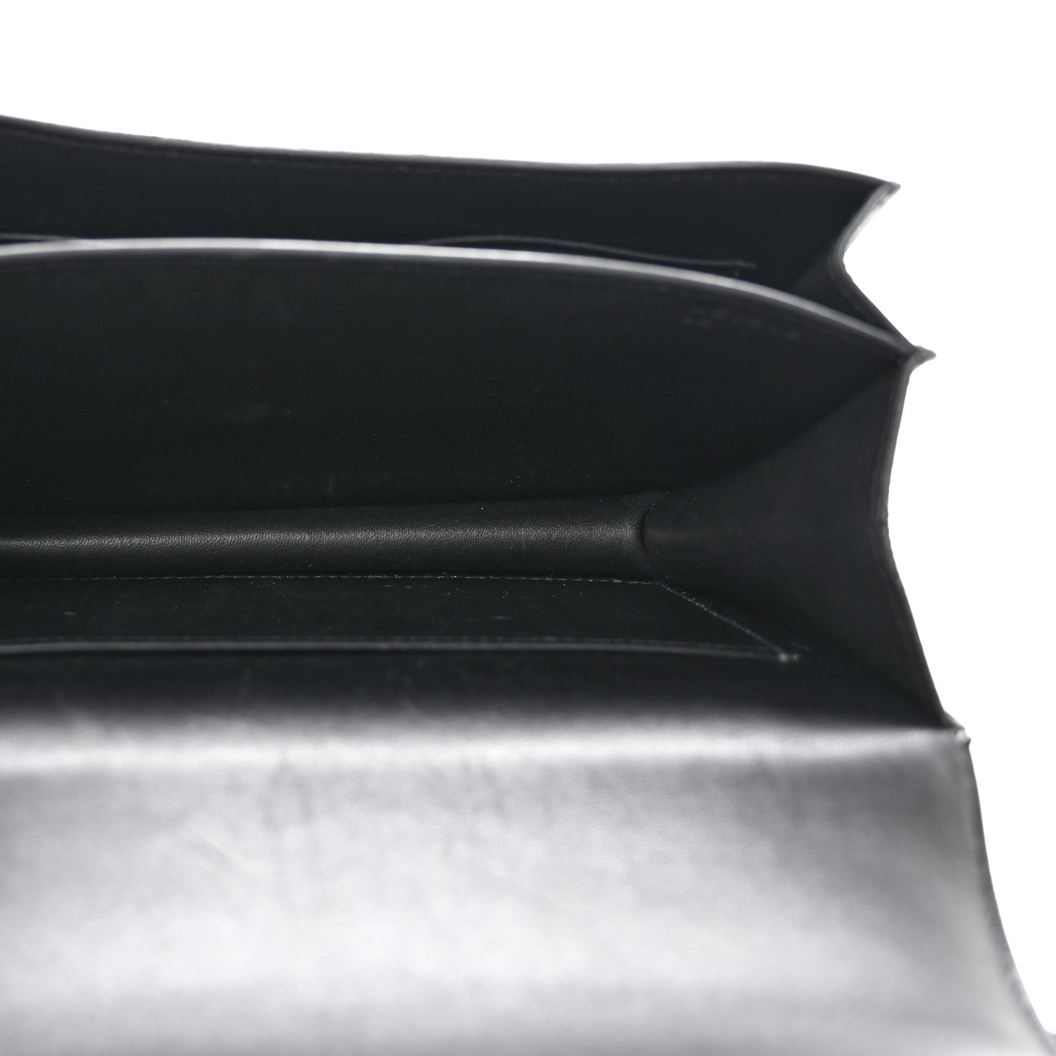 Epsom Constance 18 Black