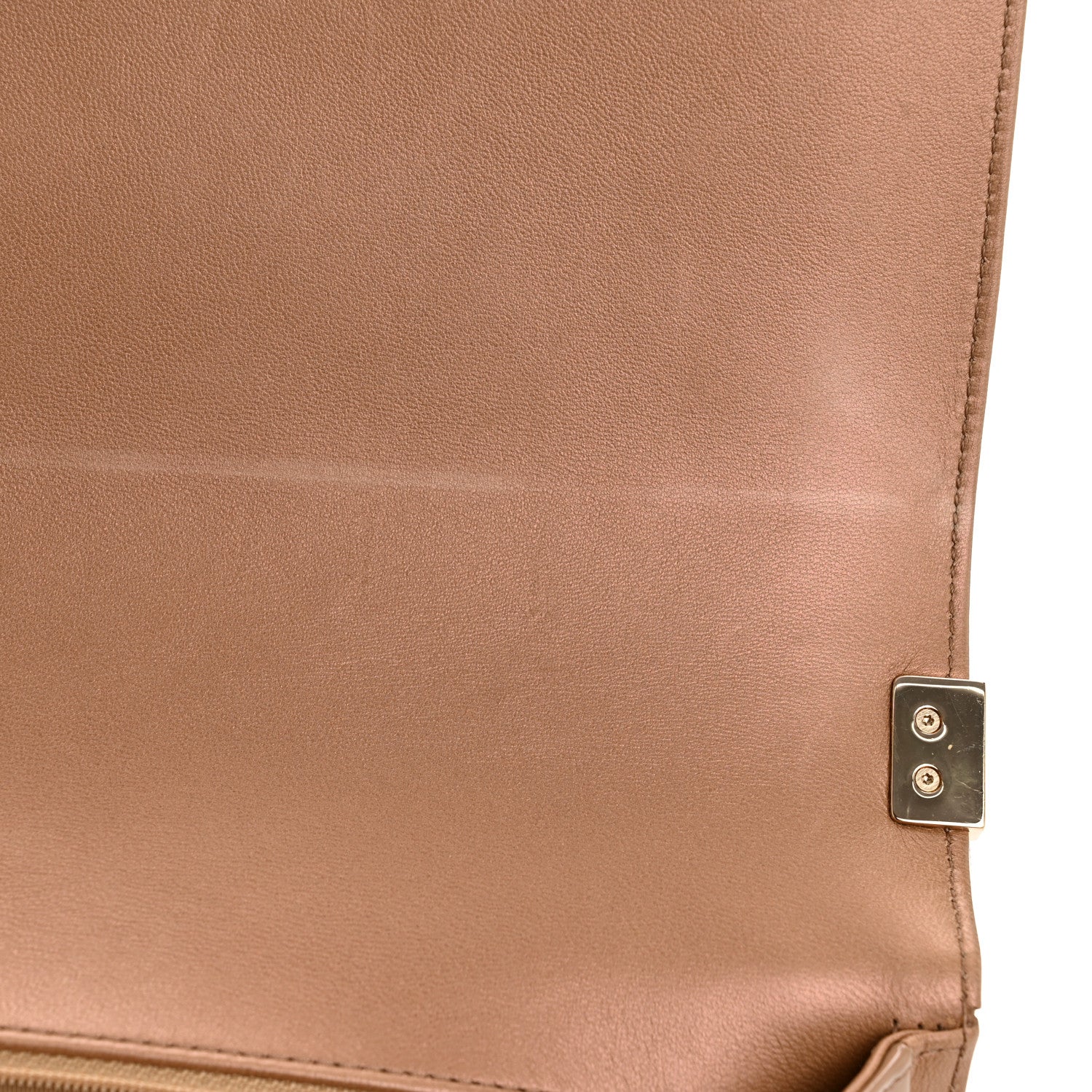 Iridescent Patent Calfskin New Medium Boy Flap Beige