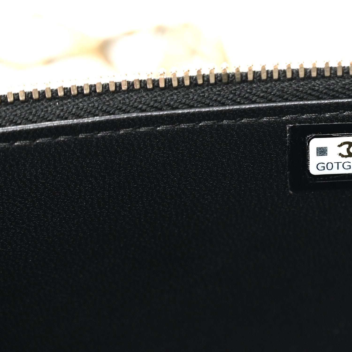 Lambskin Quilted Metal Small Top Handle Vanity Case With Chain Black