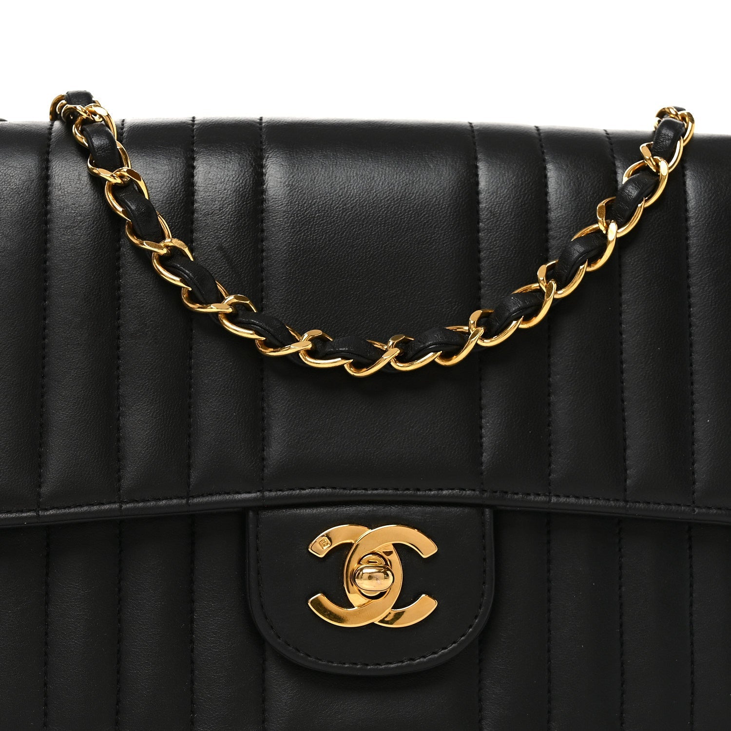 Lambskin Vertical Quilted Medium Single Flap Black