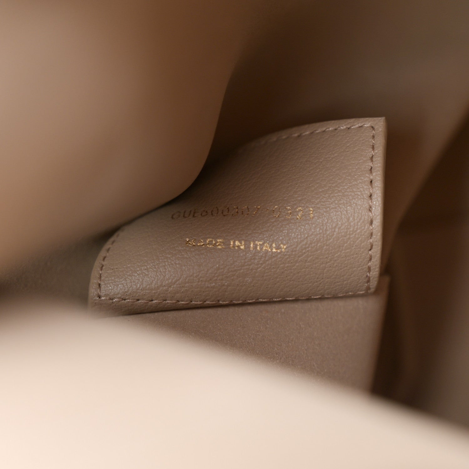 Calfskin Toy Shopping Tote Nude Powder