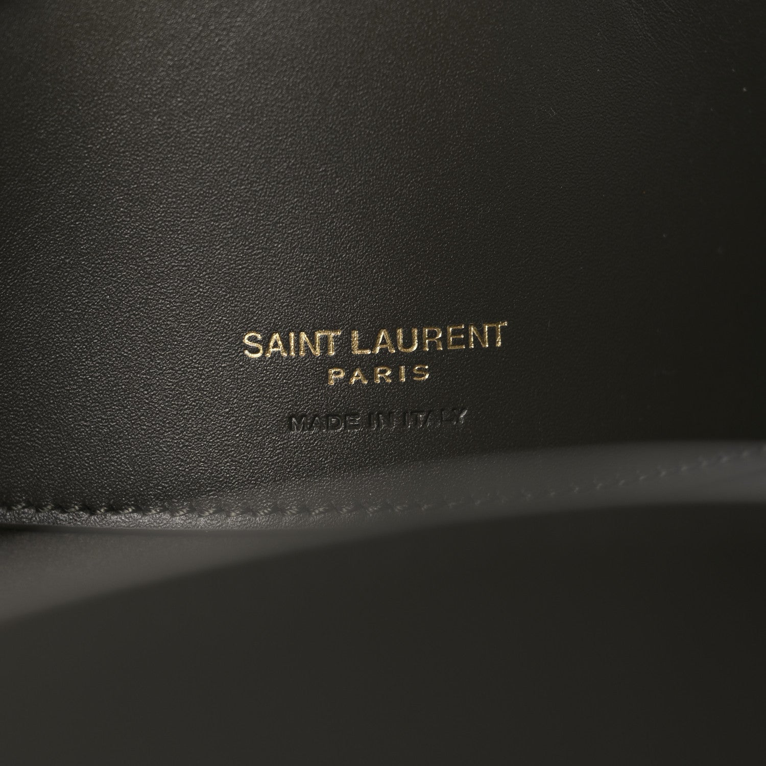 Shiny Calfskin Le 37 Bucket Bag Deep Musk