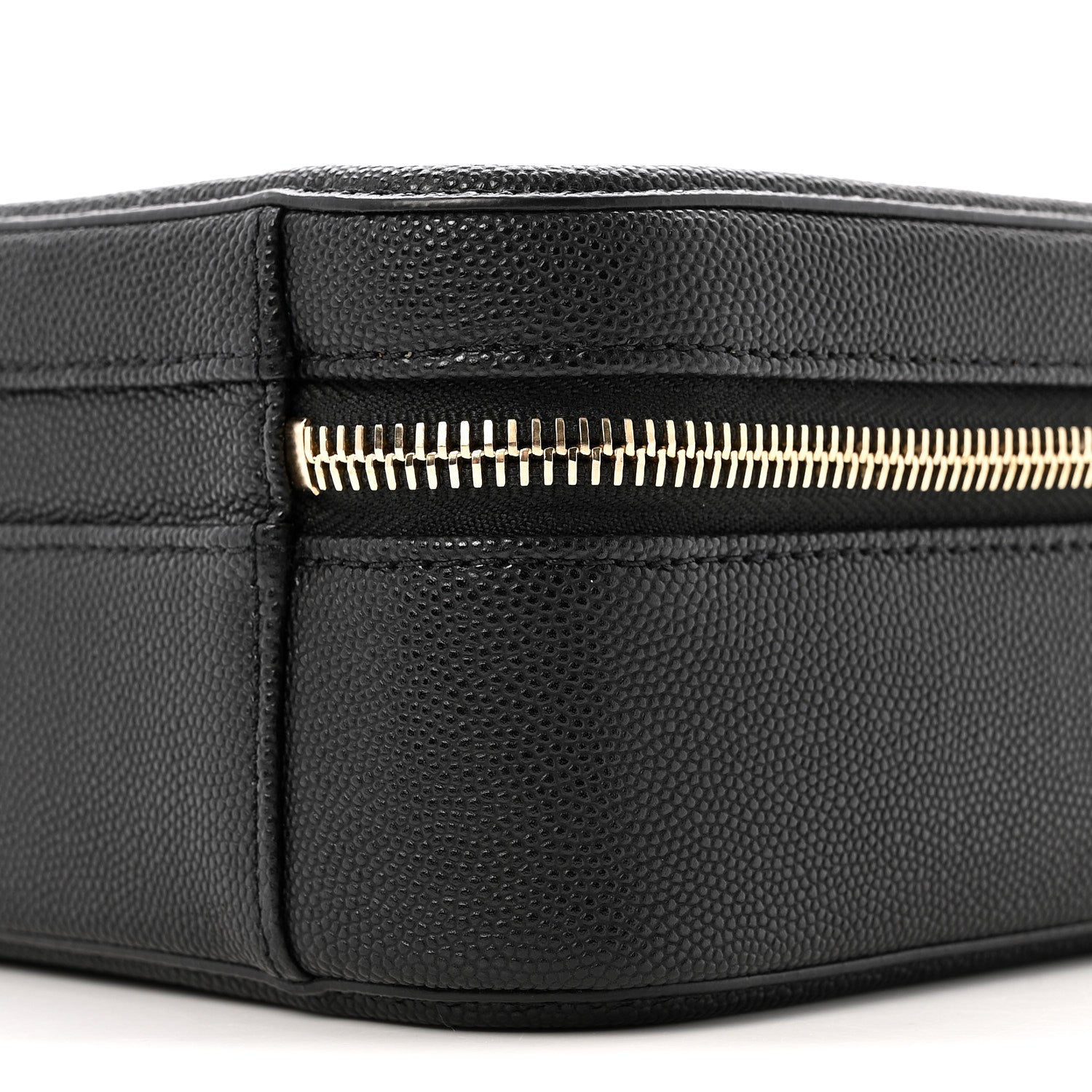 Caviar Quilted Medium CC Filigree Vanity Case Black