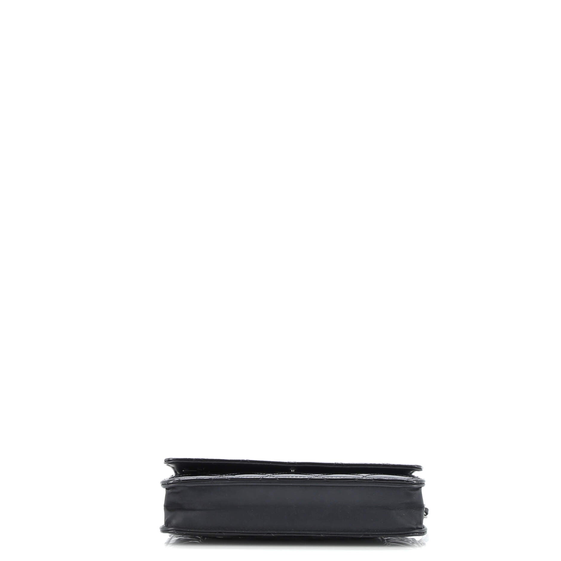 Wallet on Chain Quilted Patent