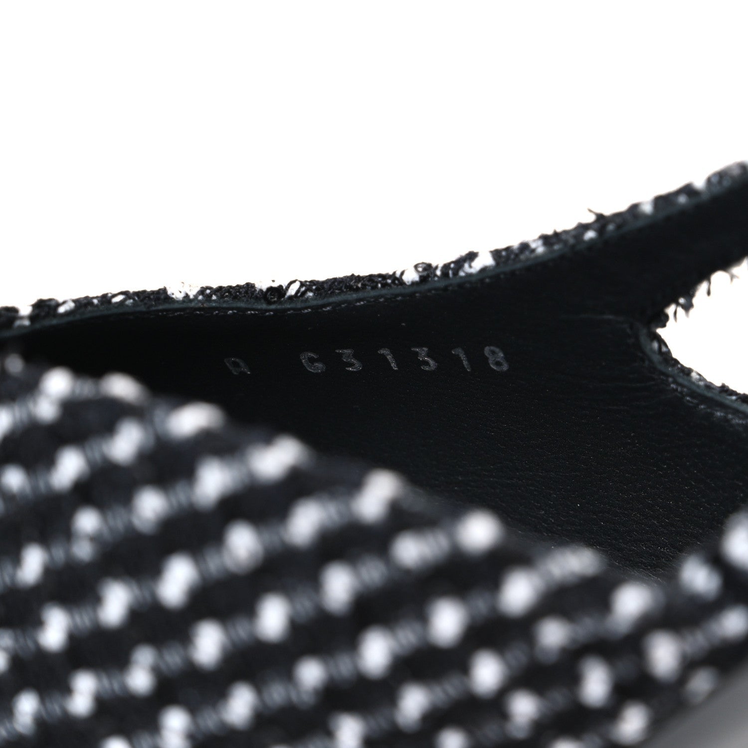 Tweed Grosgrain Cap Toe CC Slingback Pumps 40.5 Black White