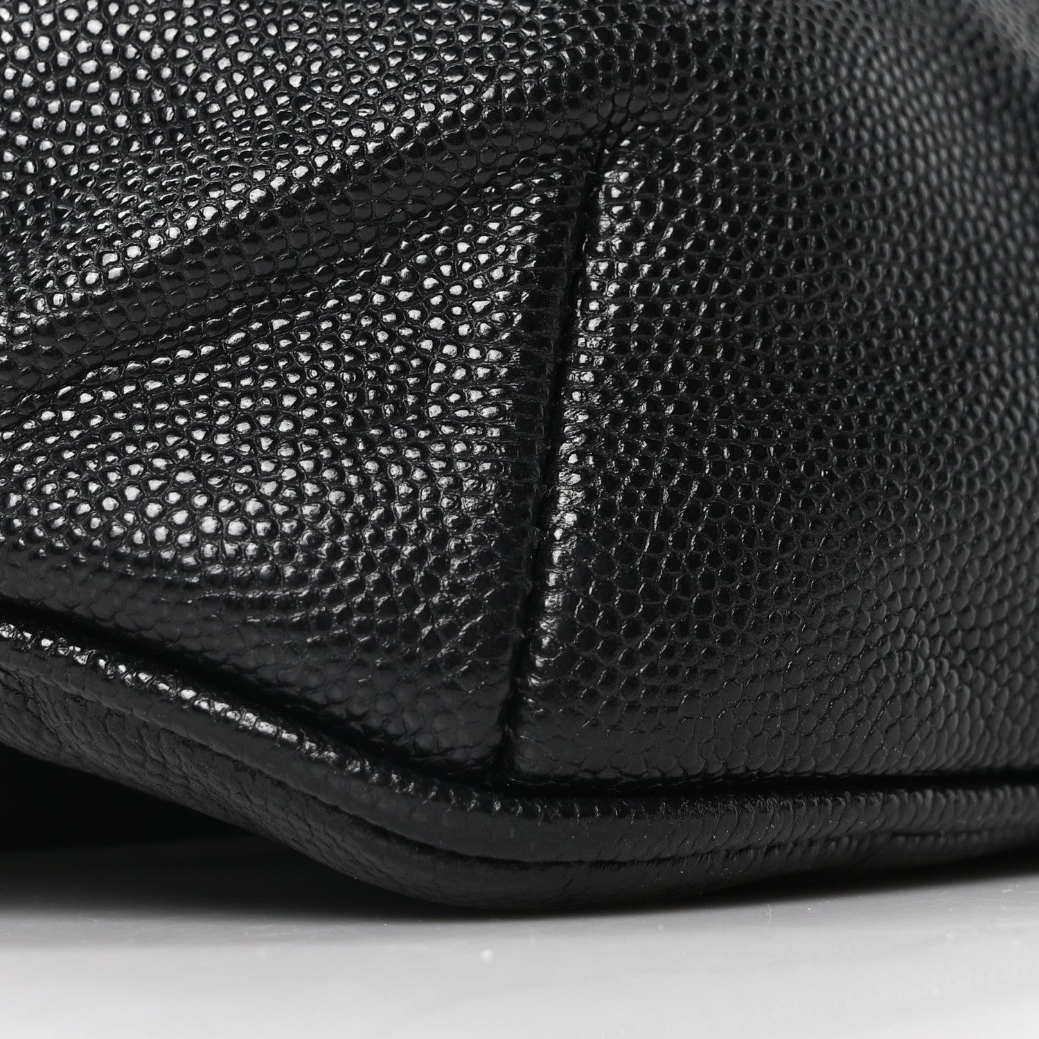 Grain De Poudre Monogram Belt Bag Black