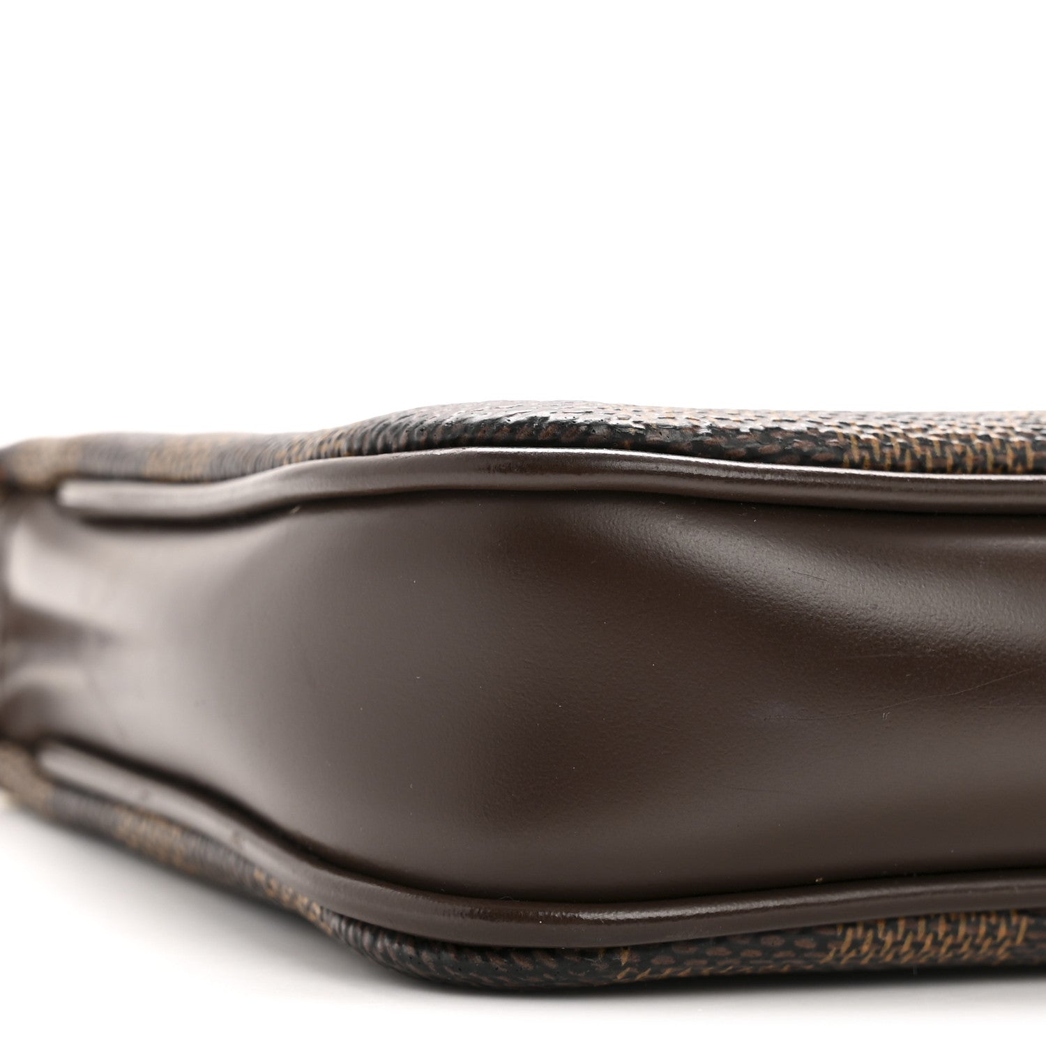 Damier Ebene Navona Pochette Accessories