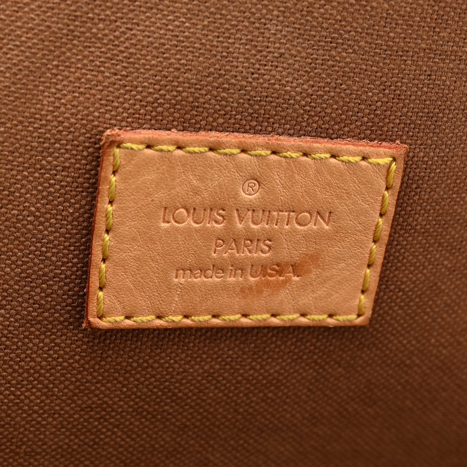 Monogram Lockit Vertical