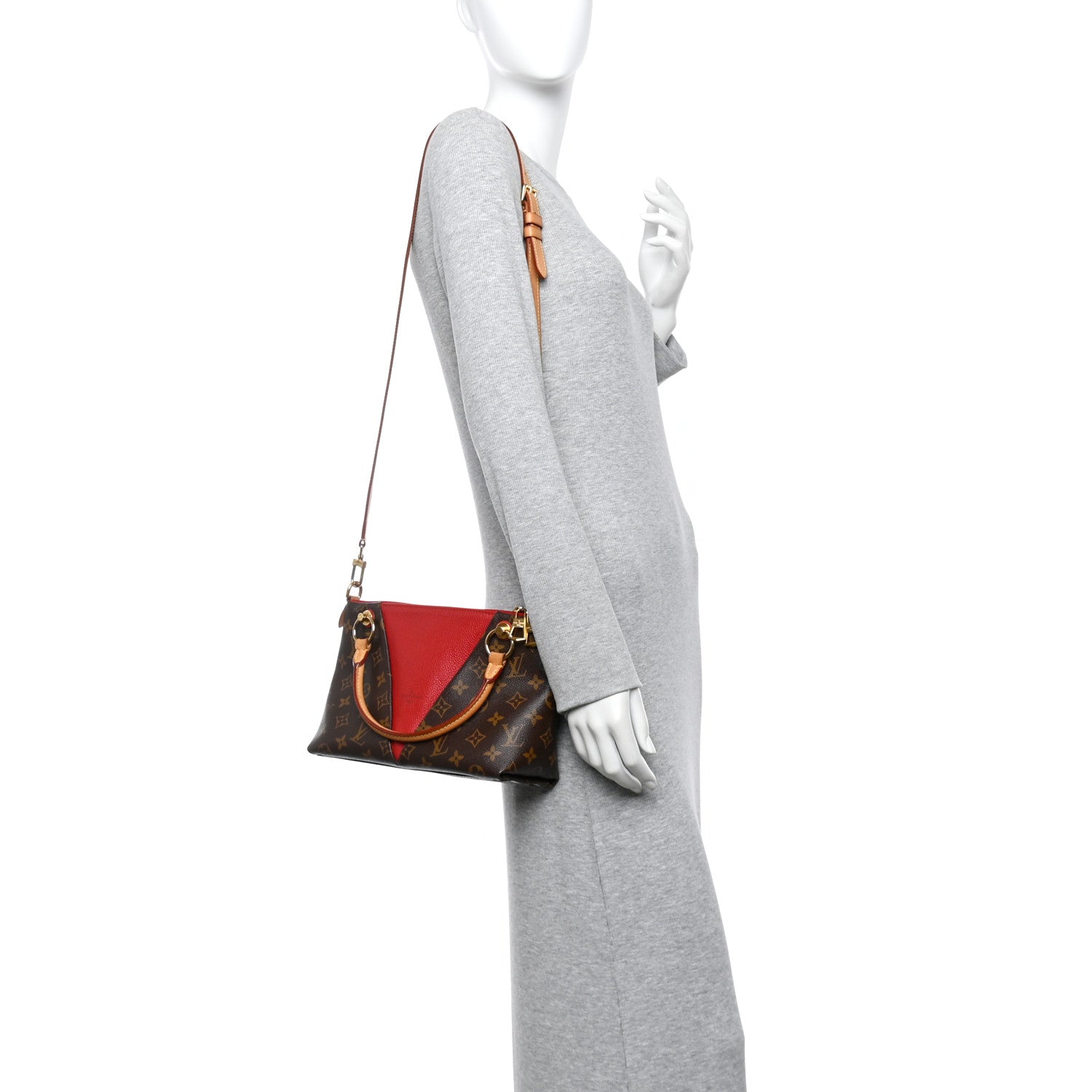 Monogram V Tote BB Cherry