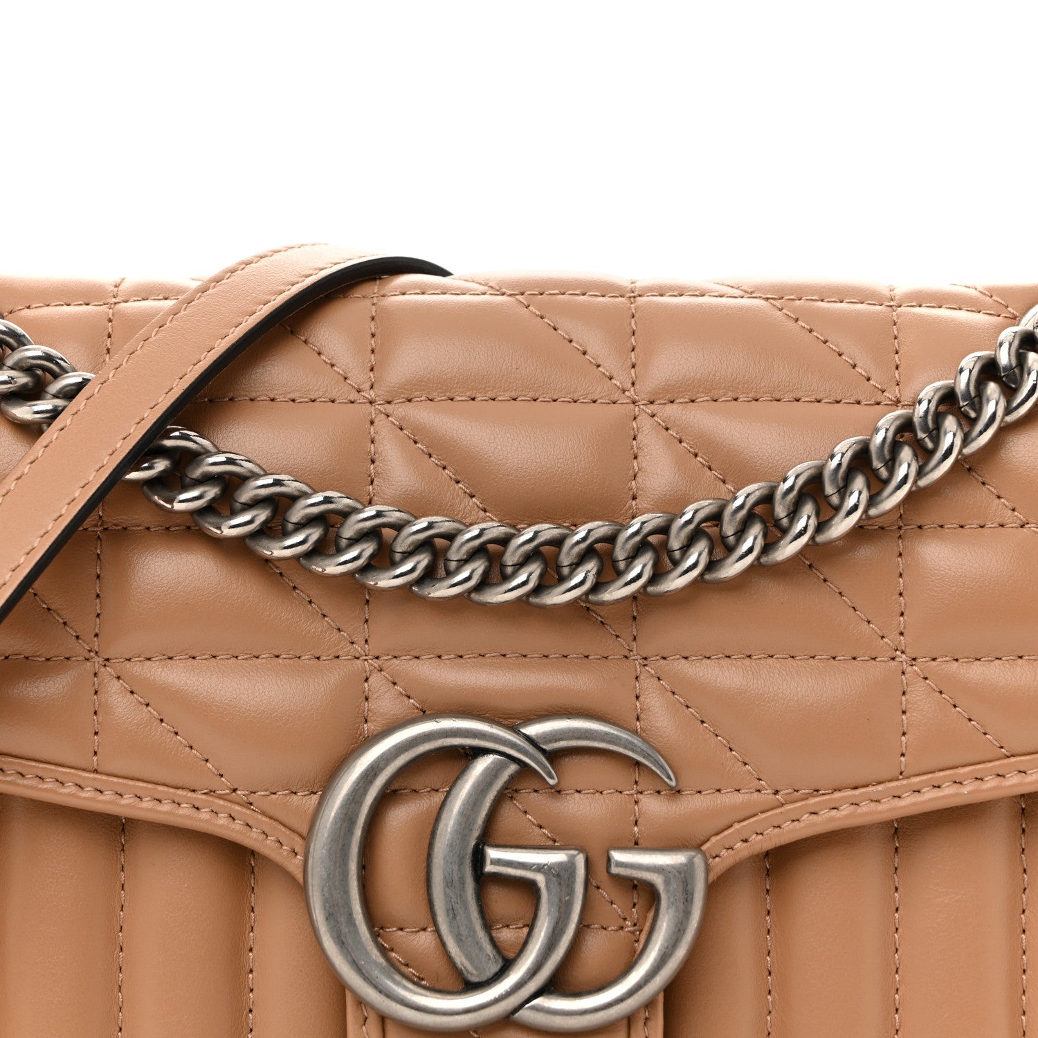 Calfskin Matelasse Aria Small GG Marmont Shoulder Bag Camelia