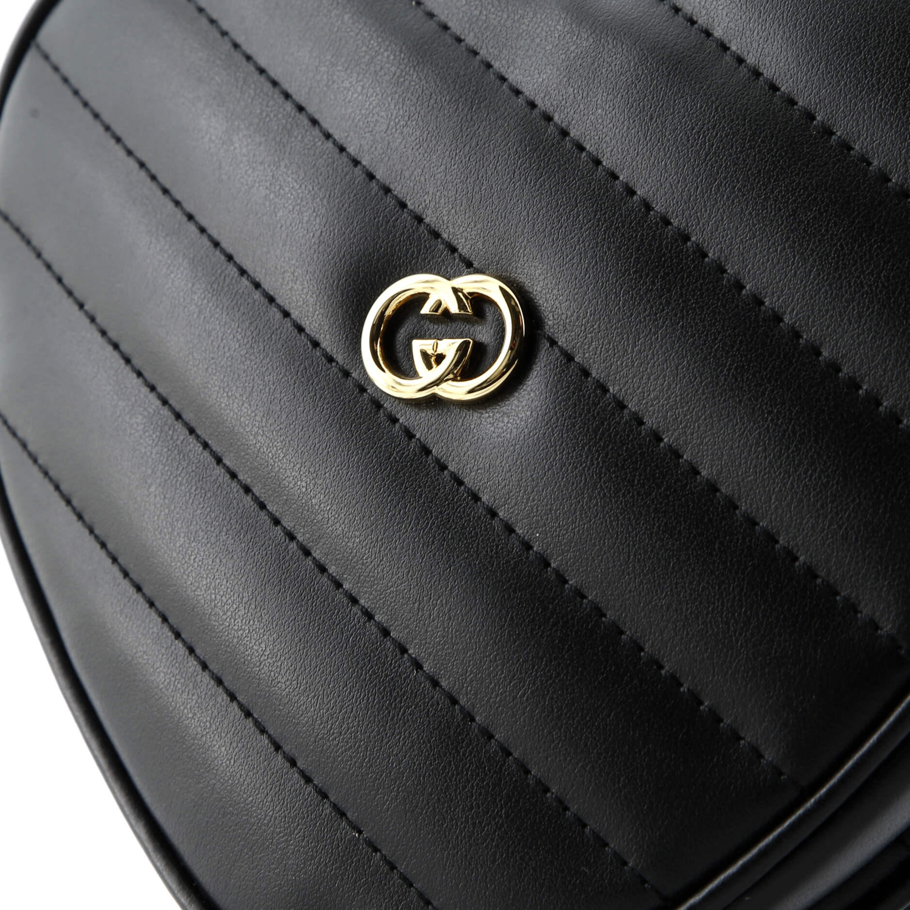 Interlocking G Heart Shoulder Bag Diagonal Quilted Leather Mini