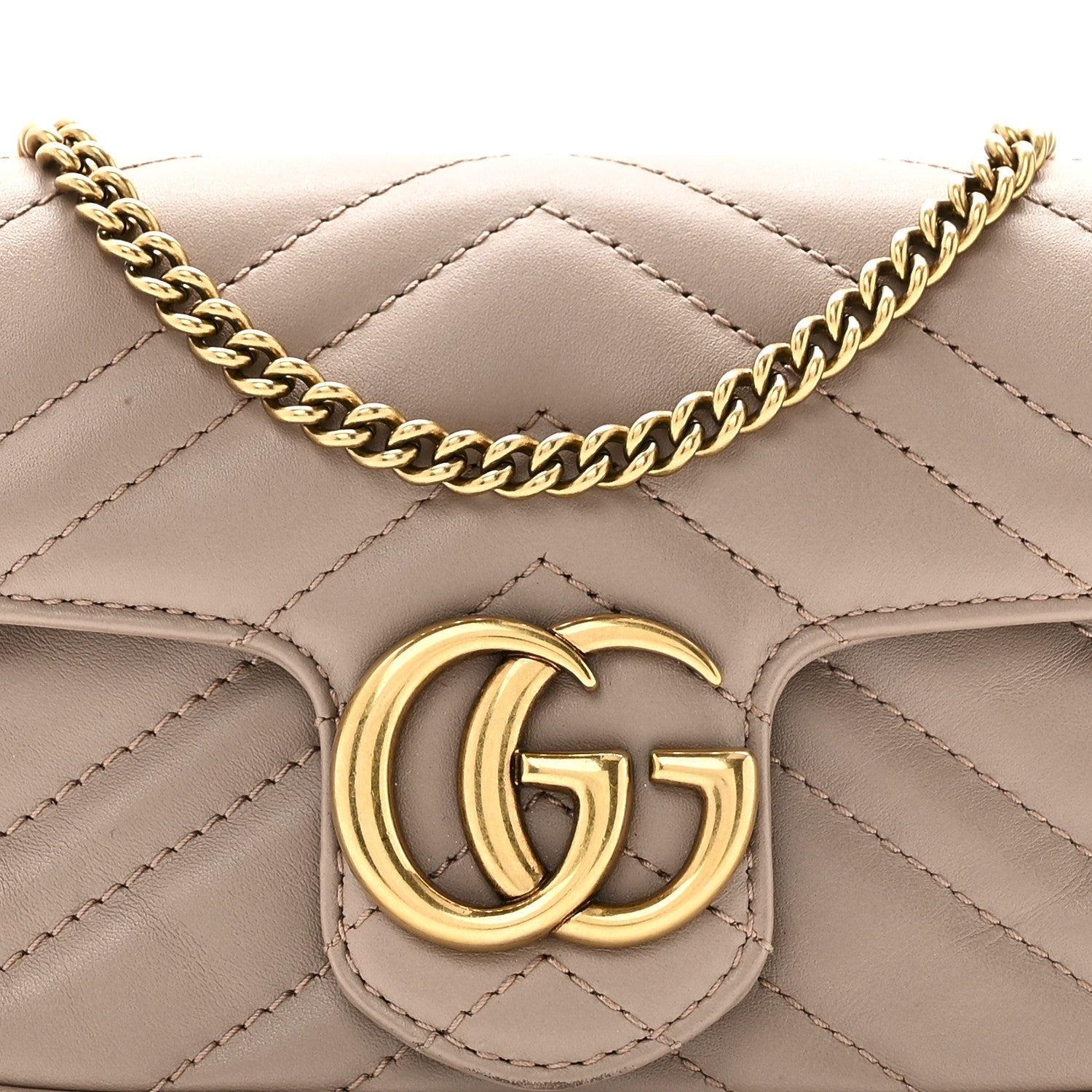 Calfskin Matelasse Super Mini GG Marmont Shoulder Bag Porcelain Rose