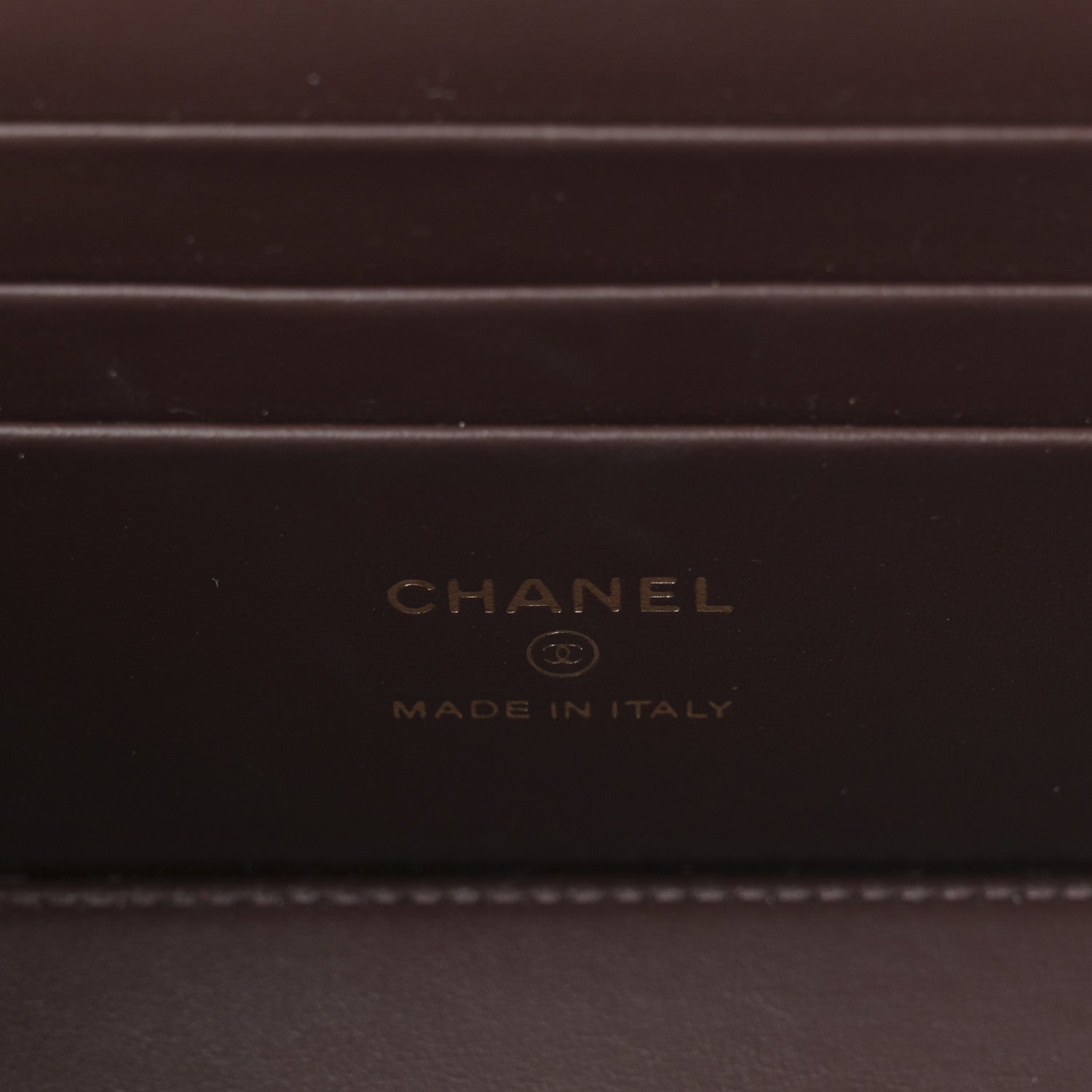 Caviar Quilted Small Vanity Case With Chain Black