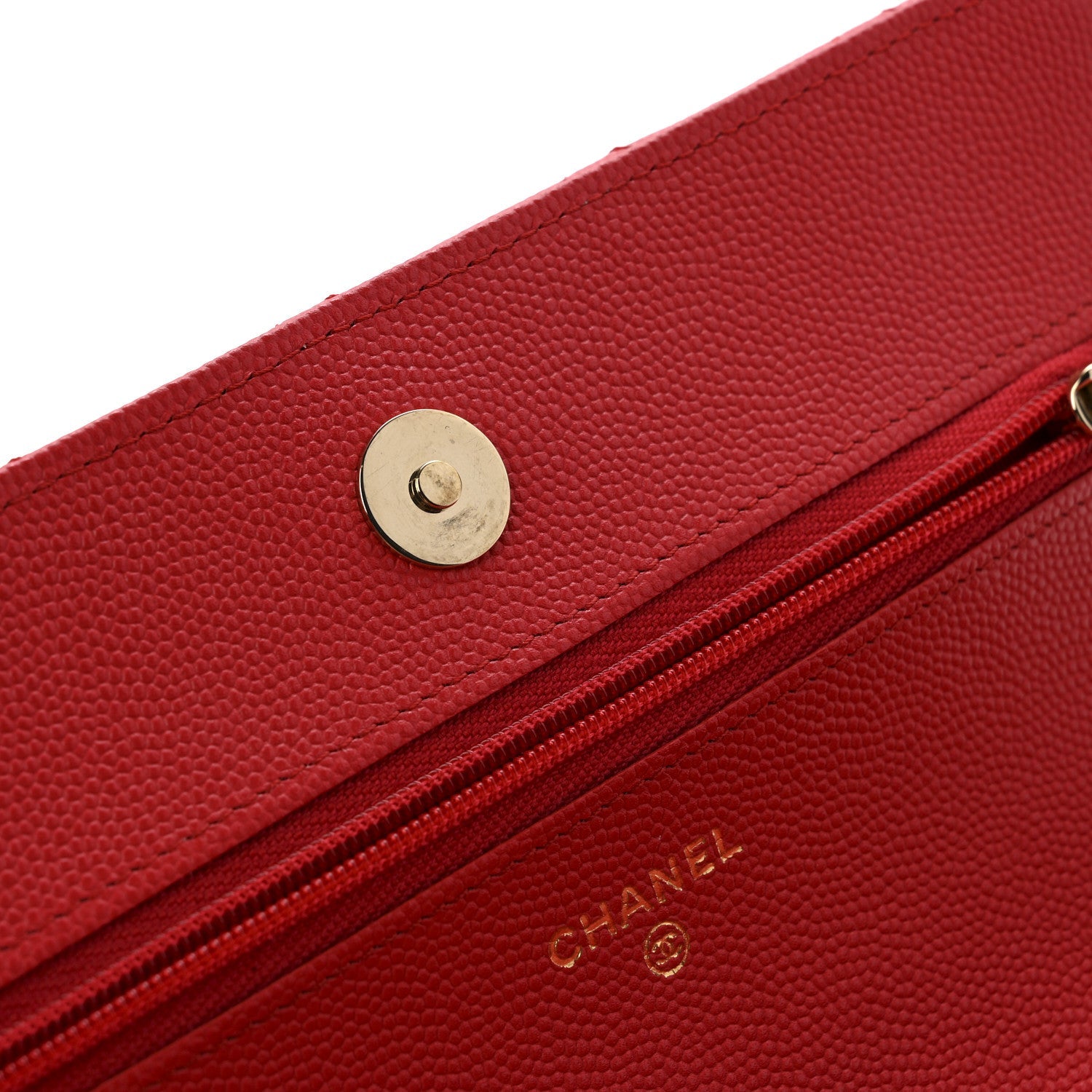 Caviar Quilted Wallet on Chain WOC Red