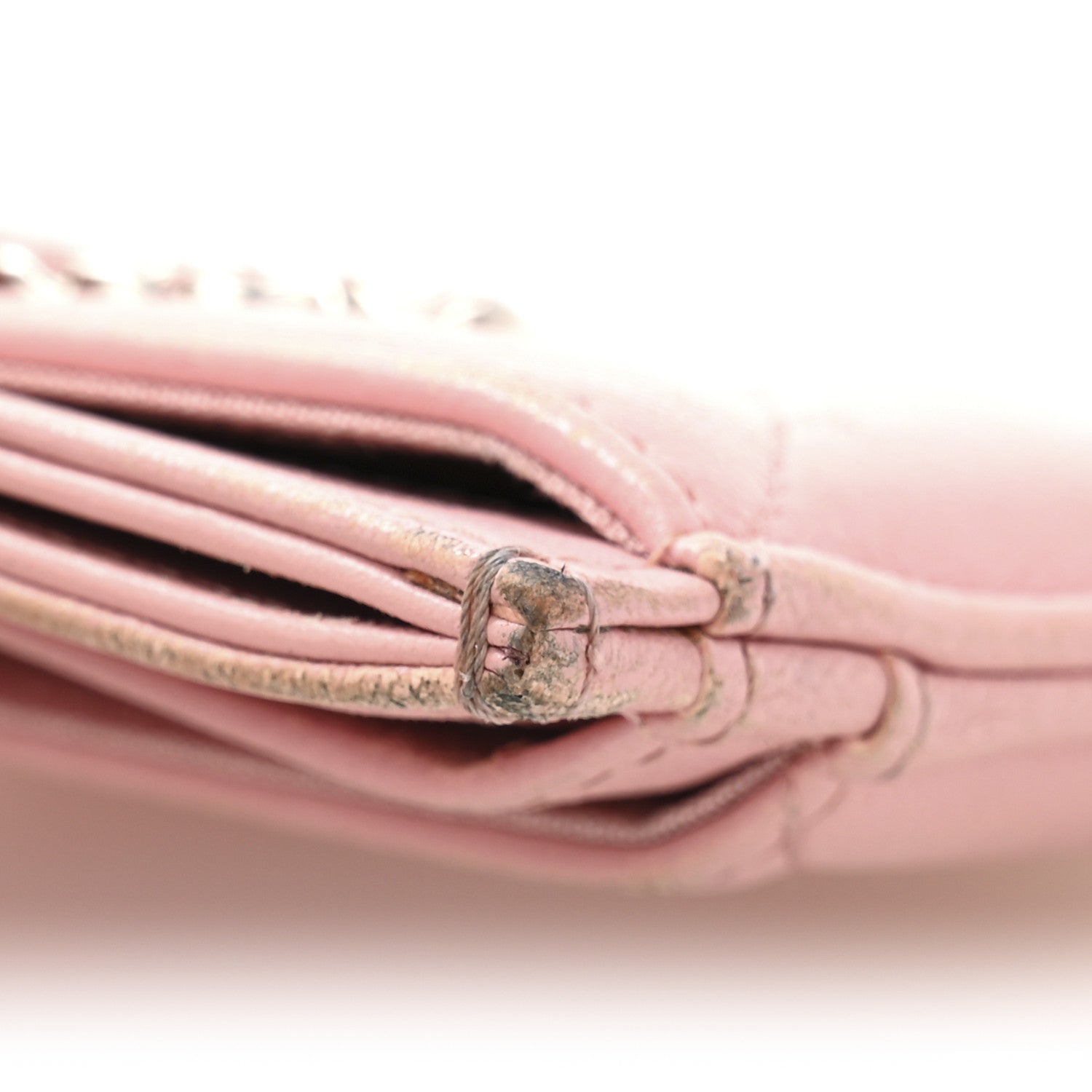 Lambskin Quilted Chanel 19 Card Holder Light Pink