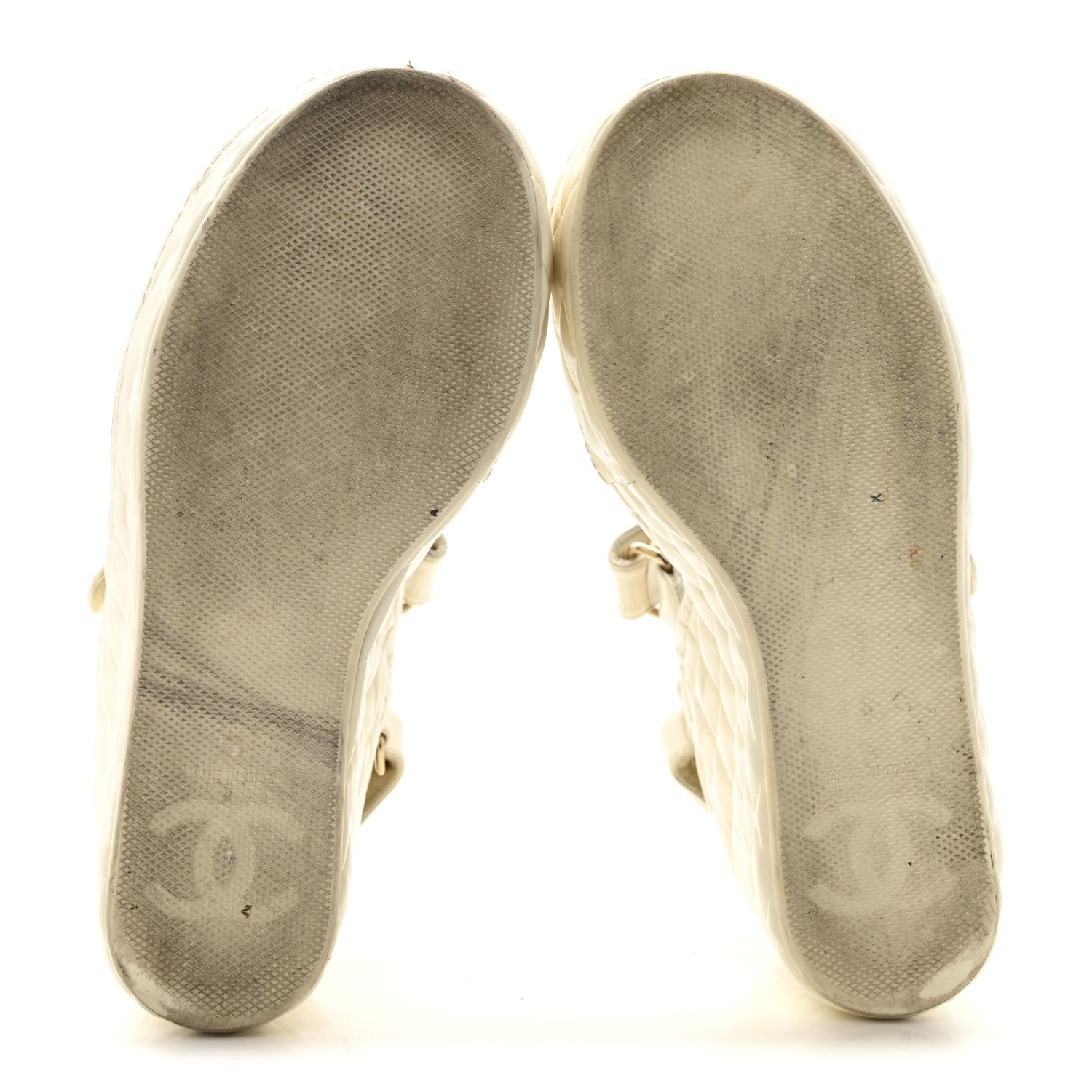 Shiny Calfskin Quilted Wedge Sandals 36 Ivory