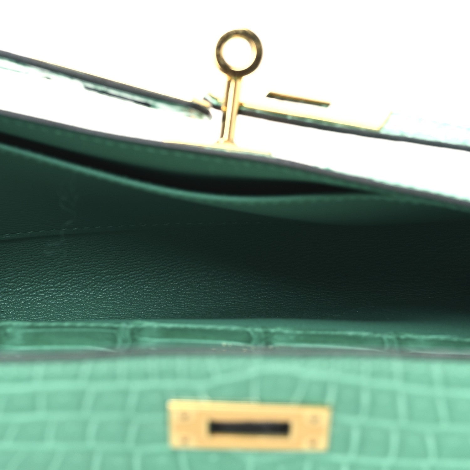 Shiny Porosus Crocodile Kelly Cut Pochette Vert Jade