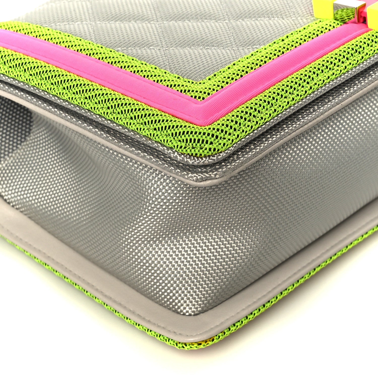 Canvas Quilted Medium Fluo Boy Flap Dark Grey Fuchsia Green
