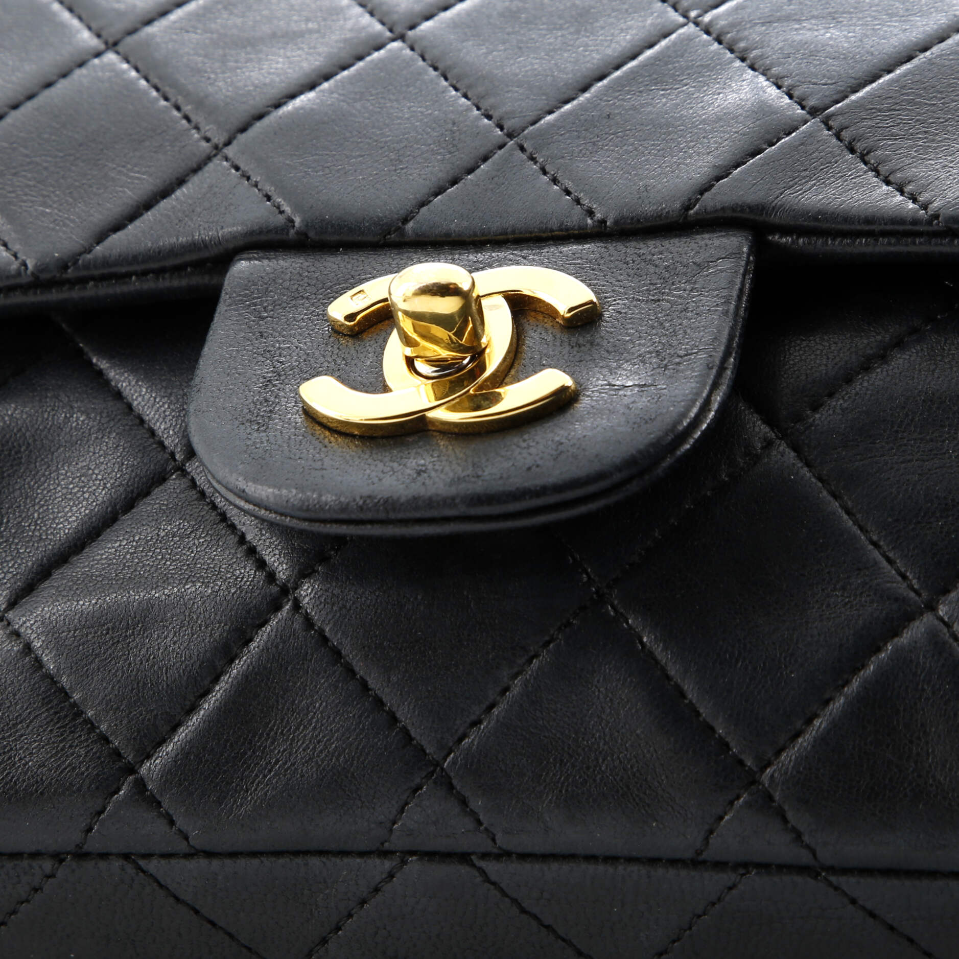Vintage Classic Double Flap Bag Quilted Lambskin Small