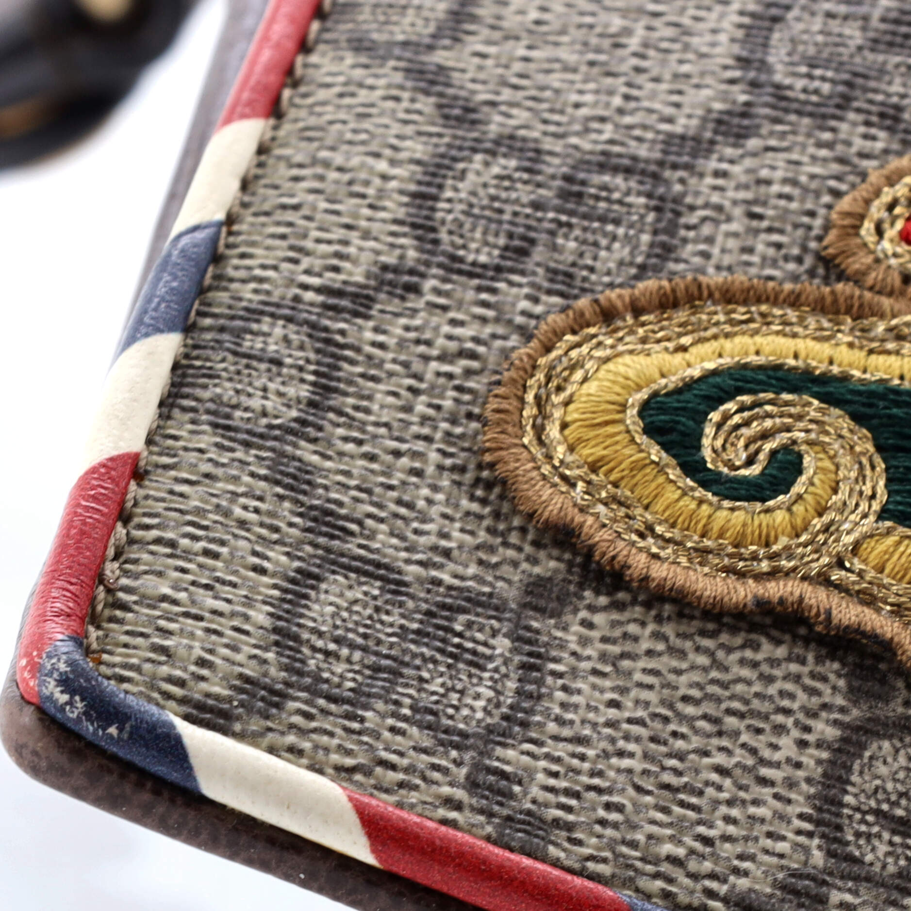 Courrier Pouch GG Coated Canvas with Applique