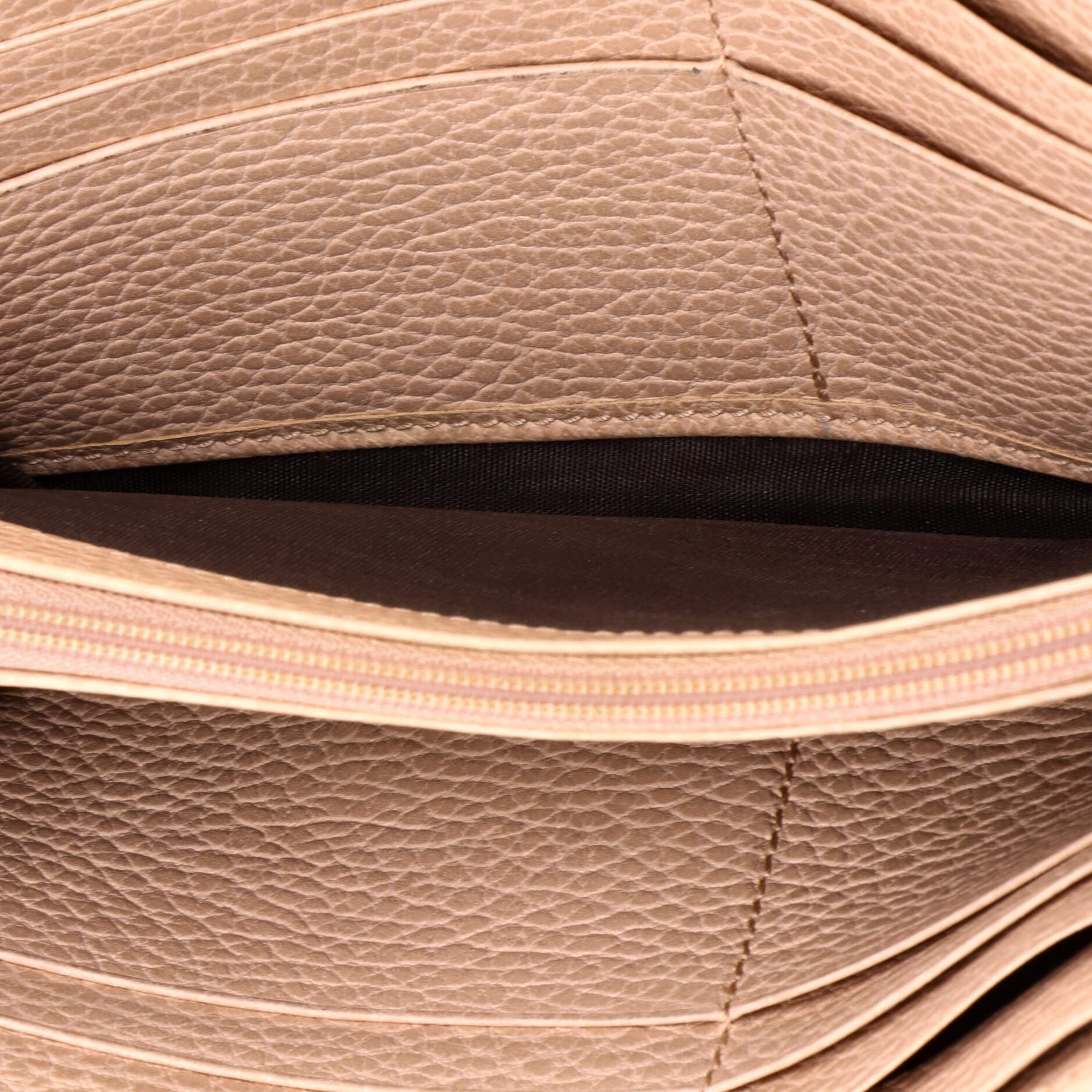 GG Marmont Continental Wallet Leather Long