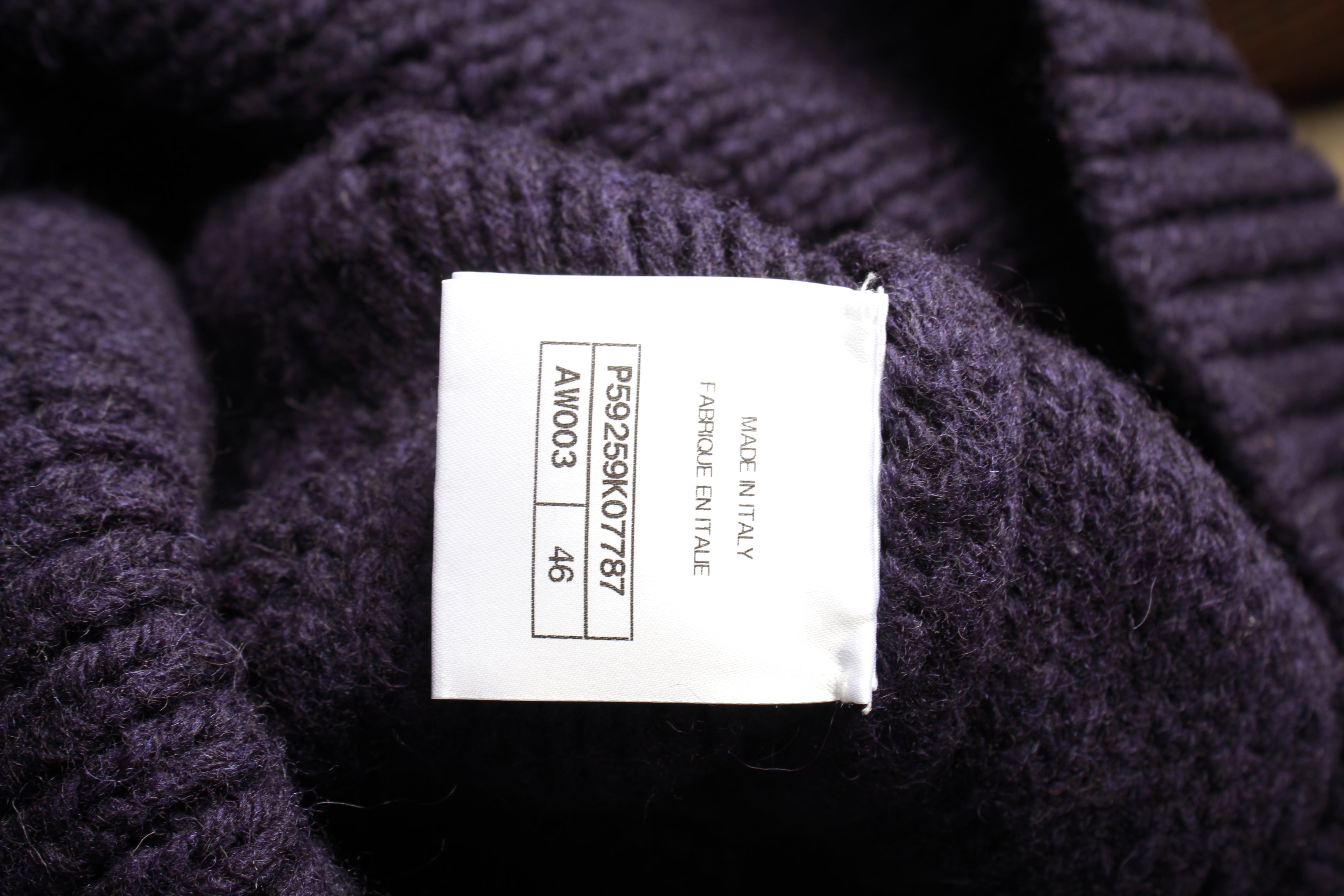 Women's Chanel Cable Knit Pullover in Navy Blue Wool