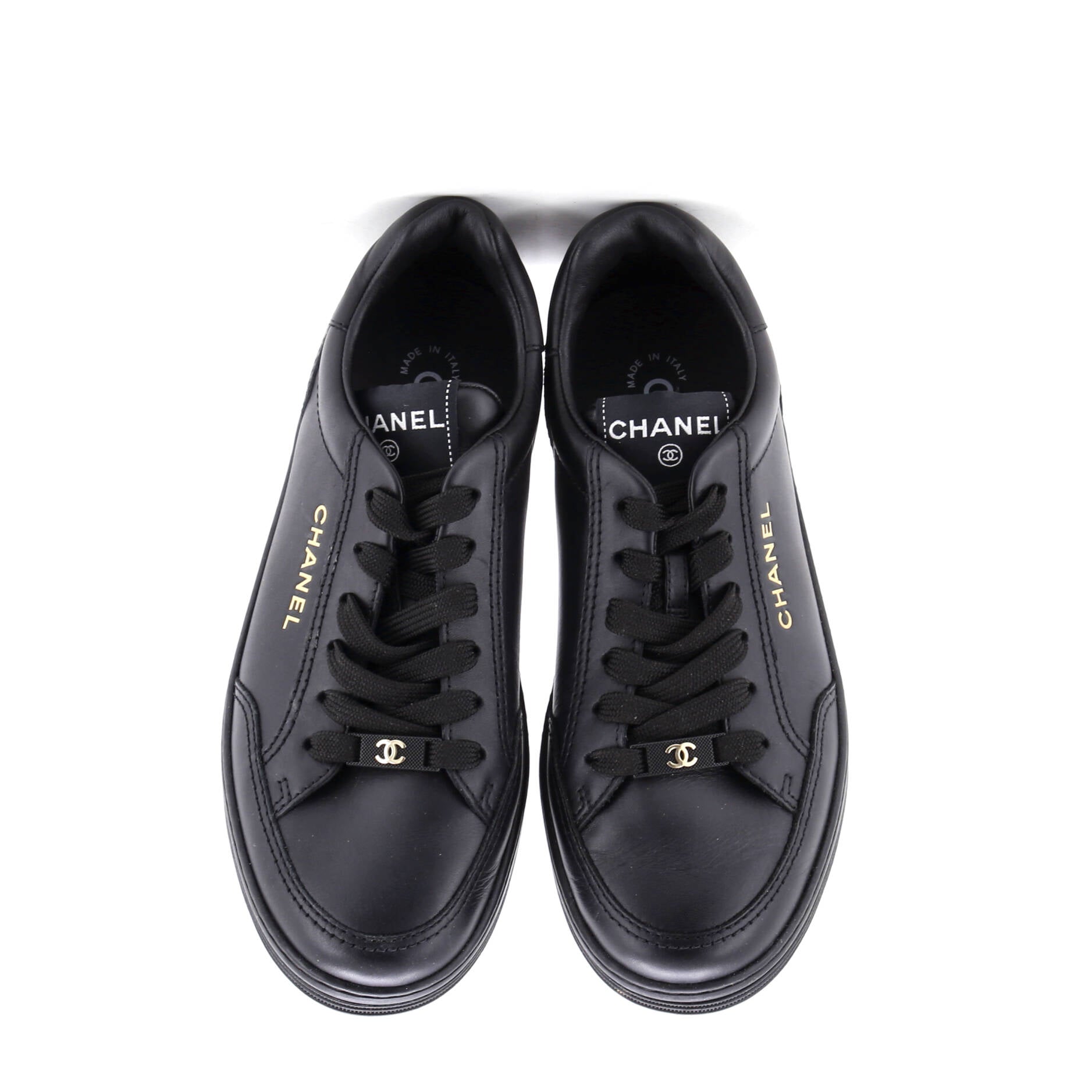 Women's CC Logo Low-Top Sneakers Leather