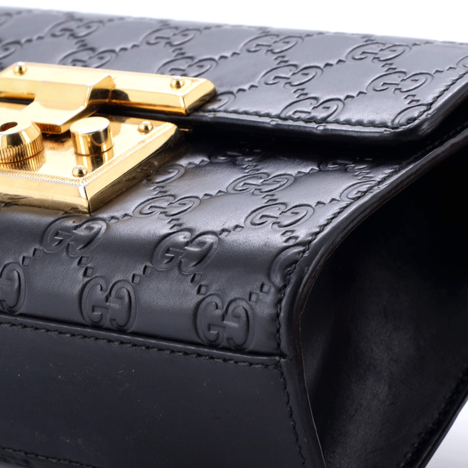 Padlock Shoulder Bag Guccissima Leather Small
