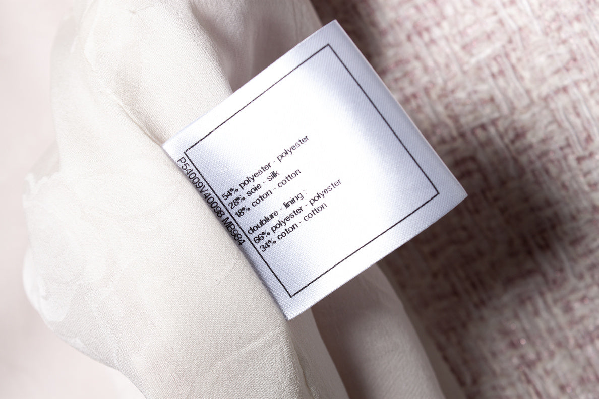 Women's Chanel Pink tweed lurex coat