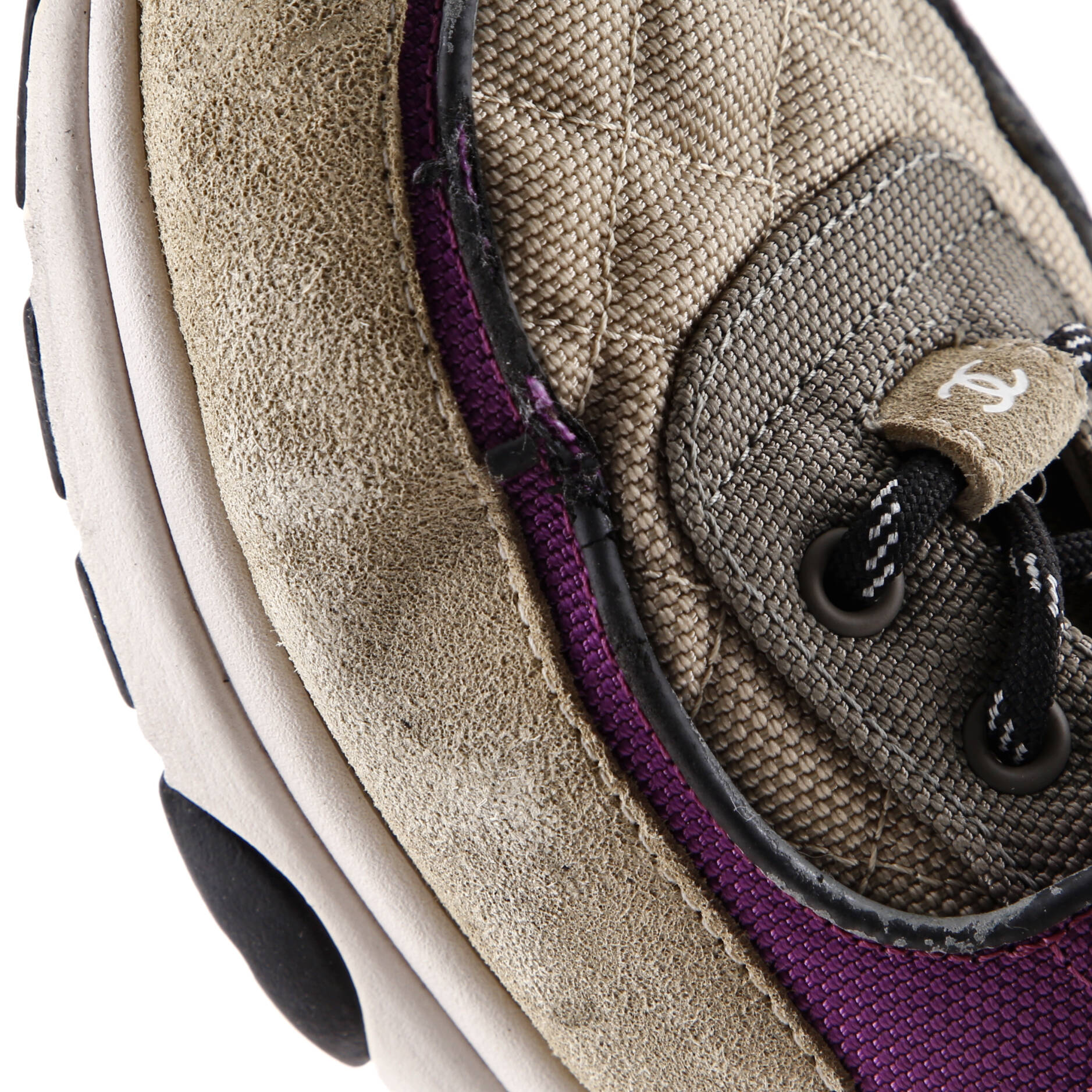 Women's CC Low-Top Sneakers Suede and Quilted Fabric