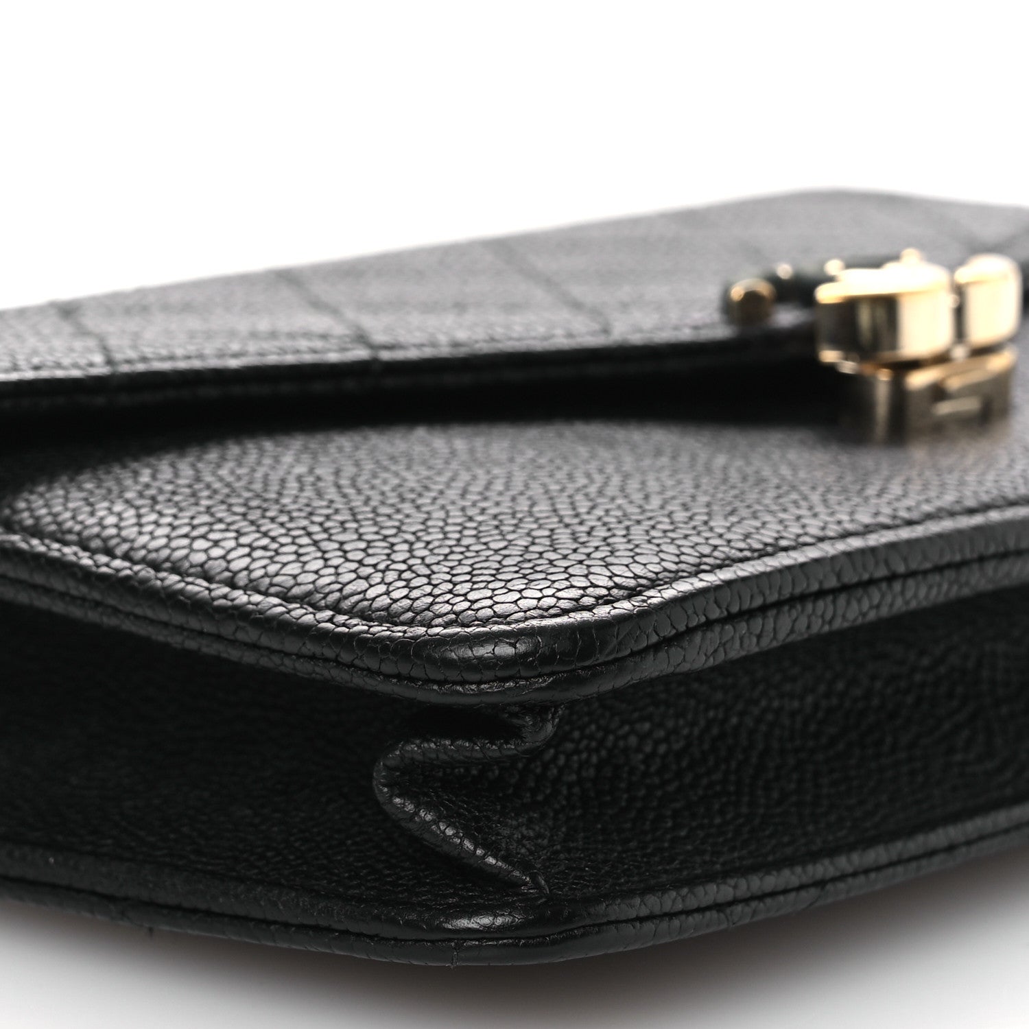 Grained Calfskin Quilted Cuba Wallet On Chain WOC Black