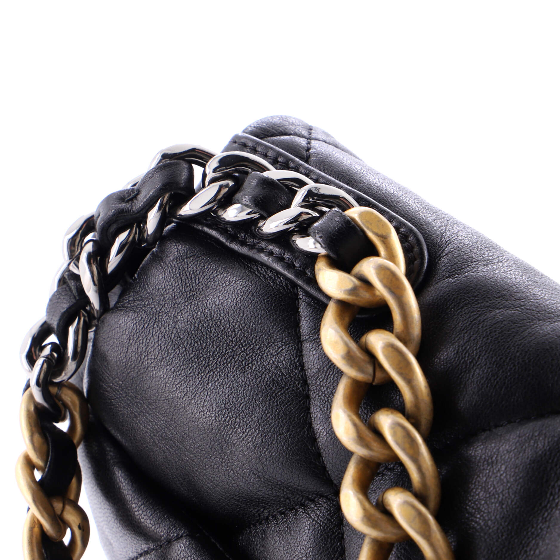 19 Flap Bag Quilted Leather Medium