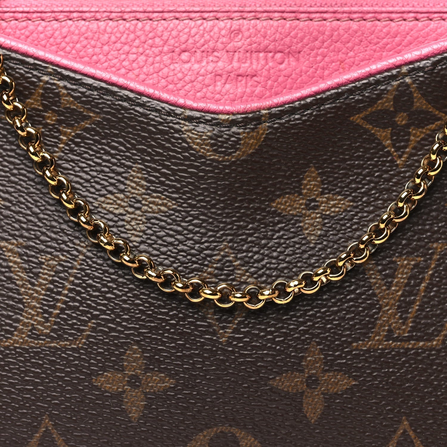 Monogram Pallas Clutch Rose Fizzy