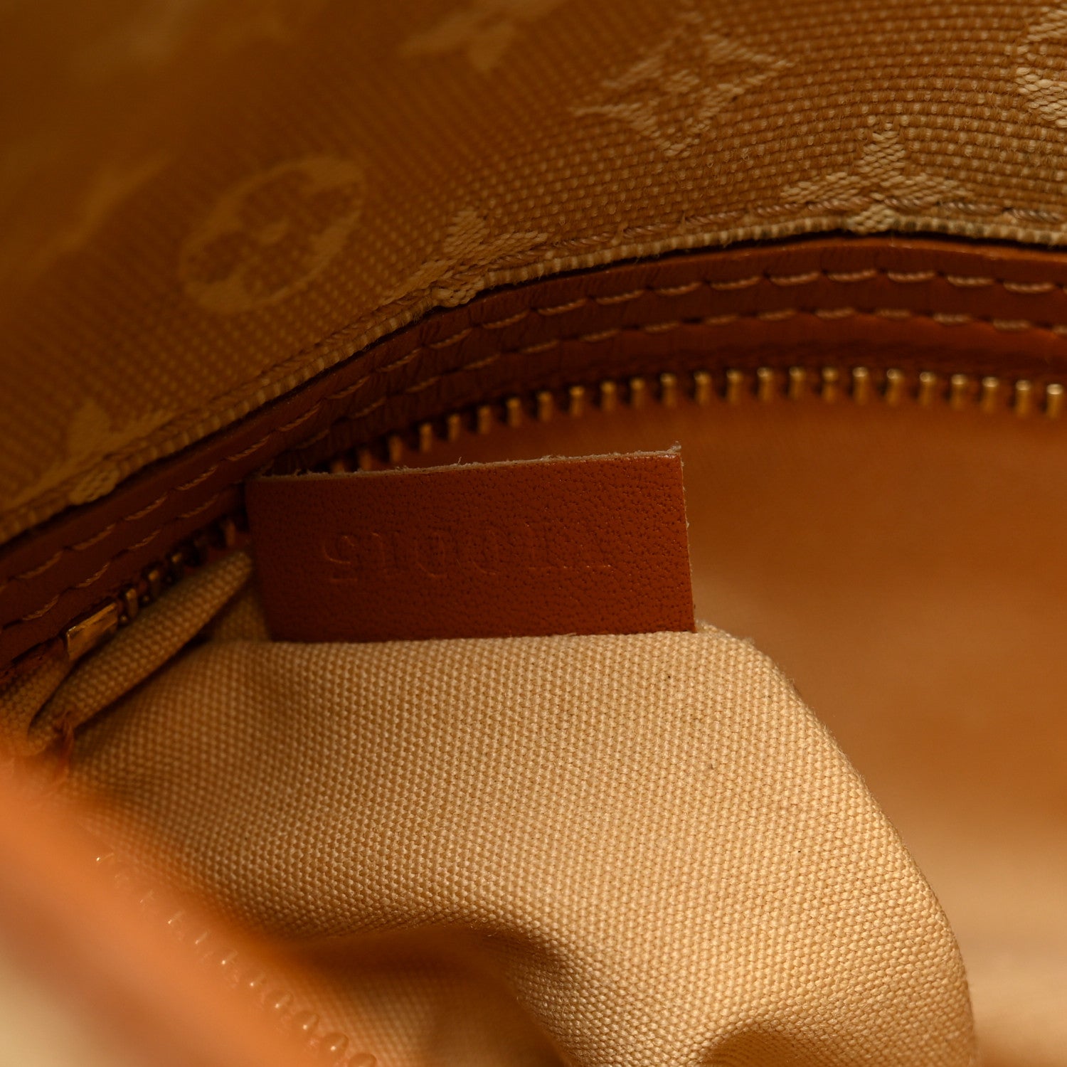 Mini Monogram Besace Mary Kate Beige