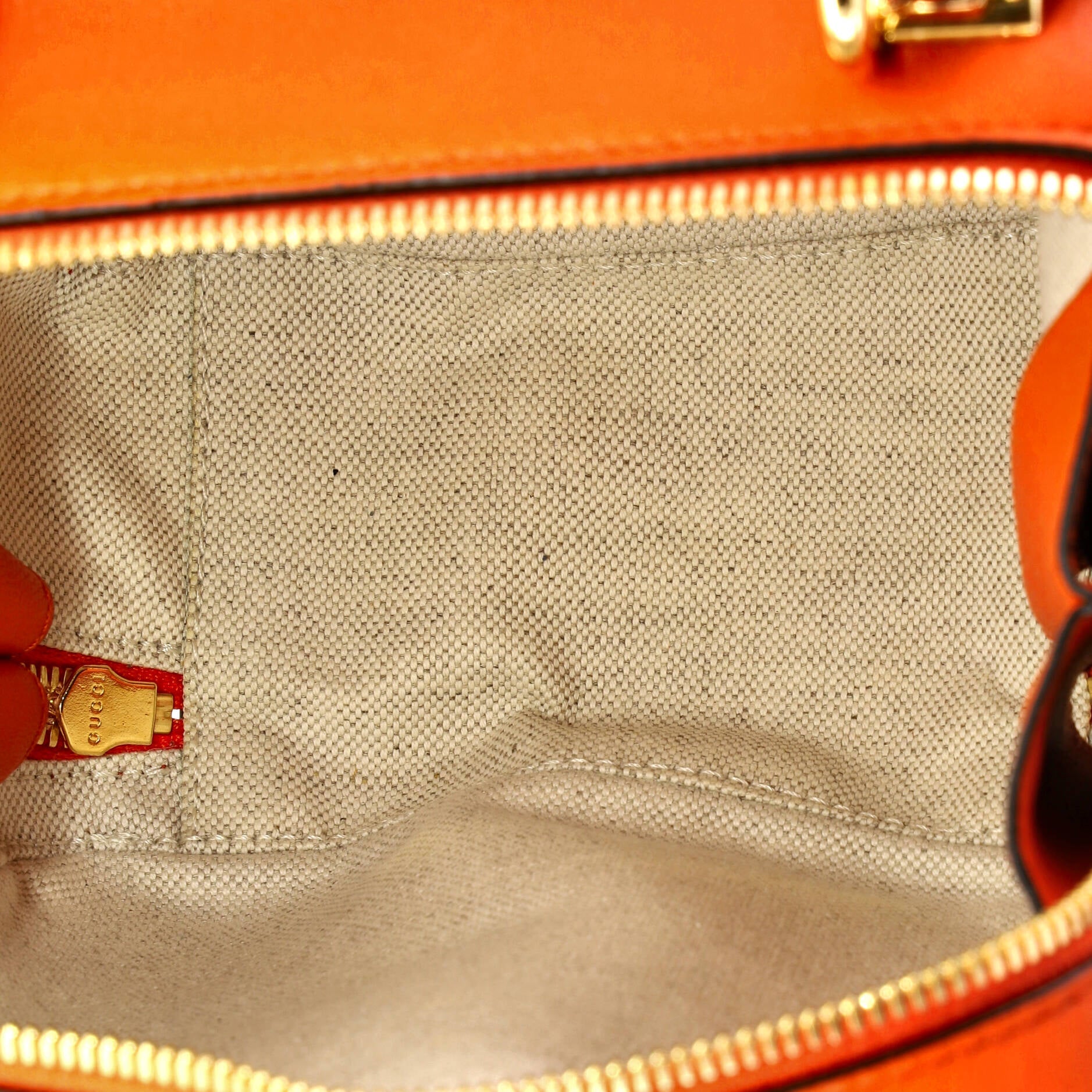Blondie NM Top Handle Shoulder Bag Diagonal Quilted Leather