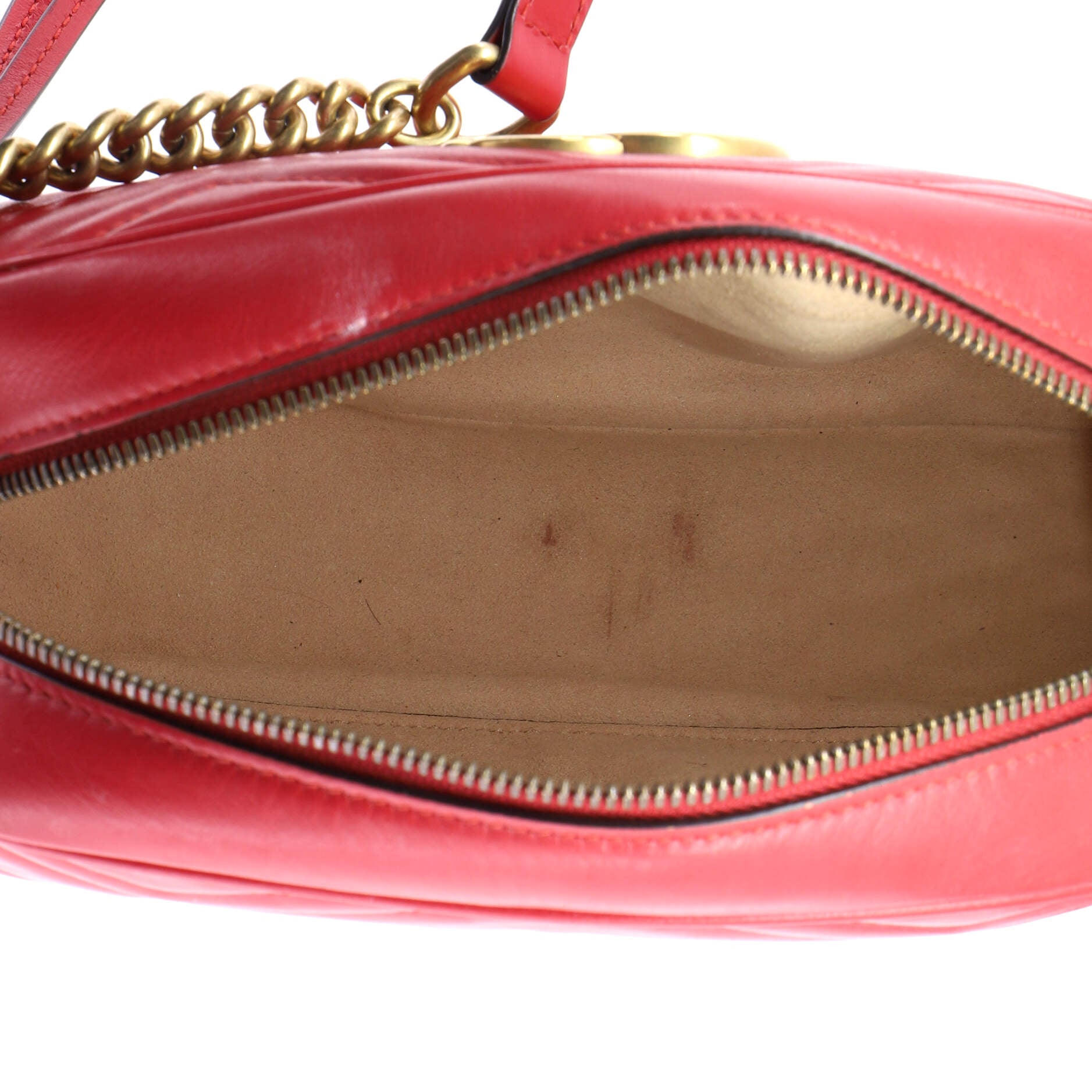 GG Marmont Shoulder Bag Matelasse Leather Small