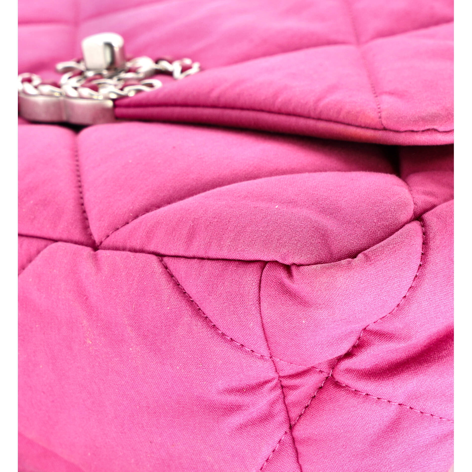 19 Flap Bag Quilted Canvas Medium