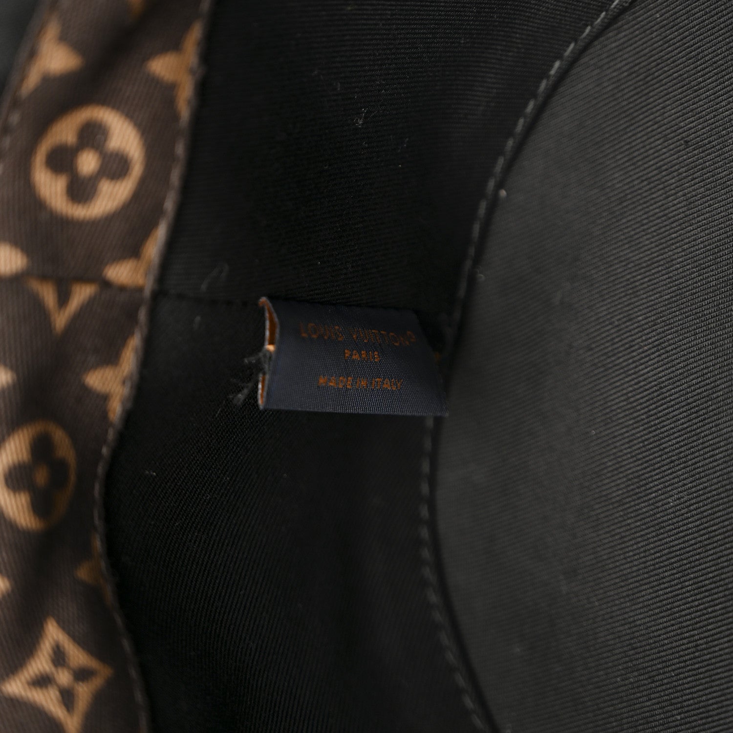 Nylon Reverse LV Move Bucket Hat S Black