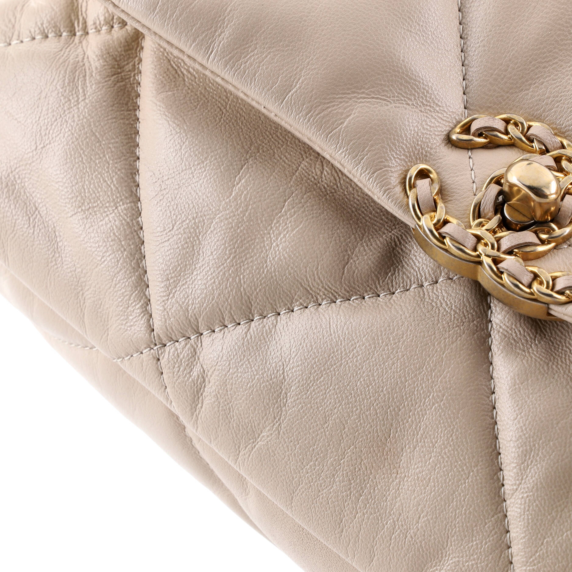 19 Flap Bag Quilted Leather Large