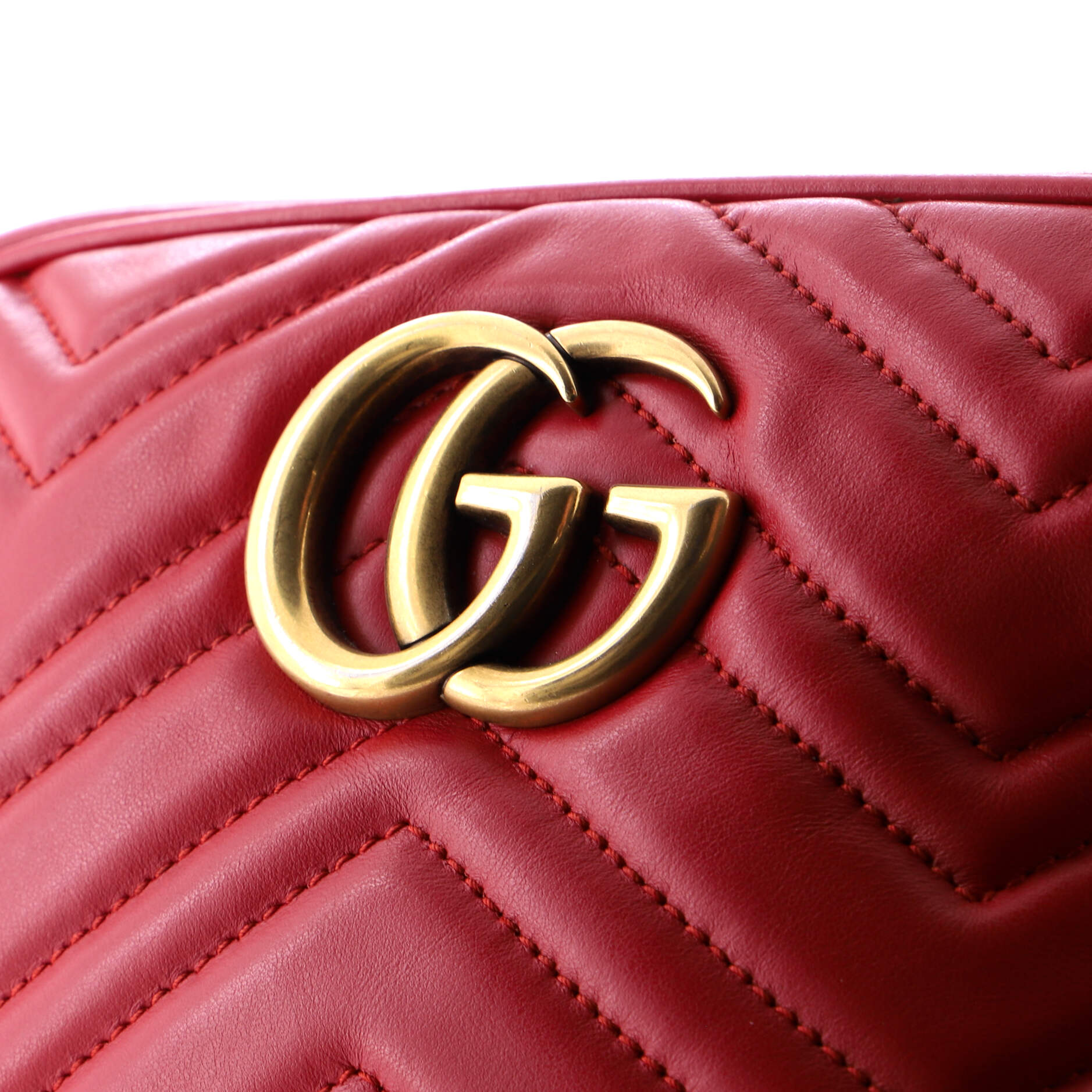 GG Marmont Shoulder Bag Matelasse Leather Small