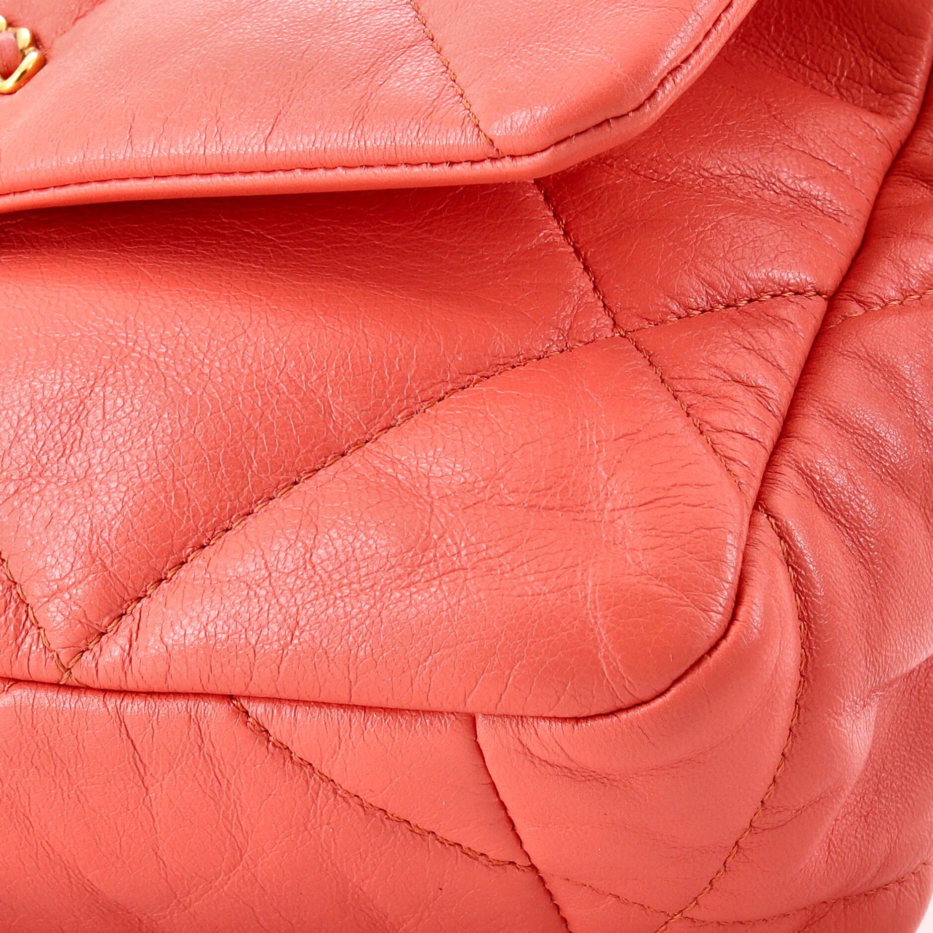 19 Flap Bag Quilted Leather Medium