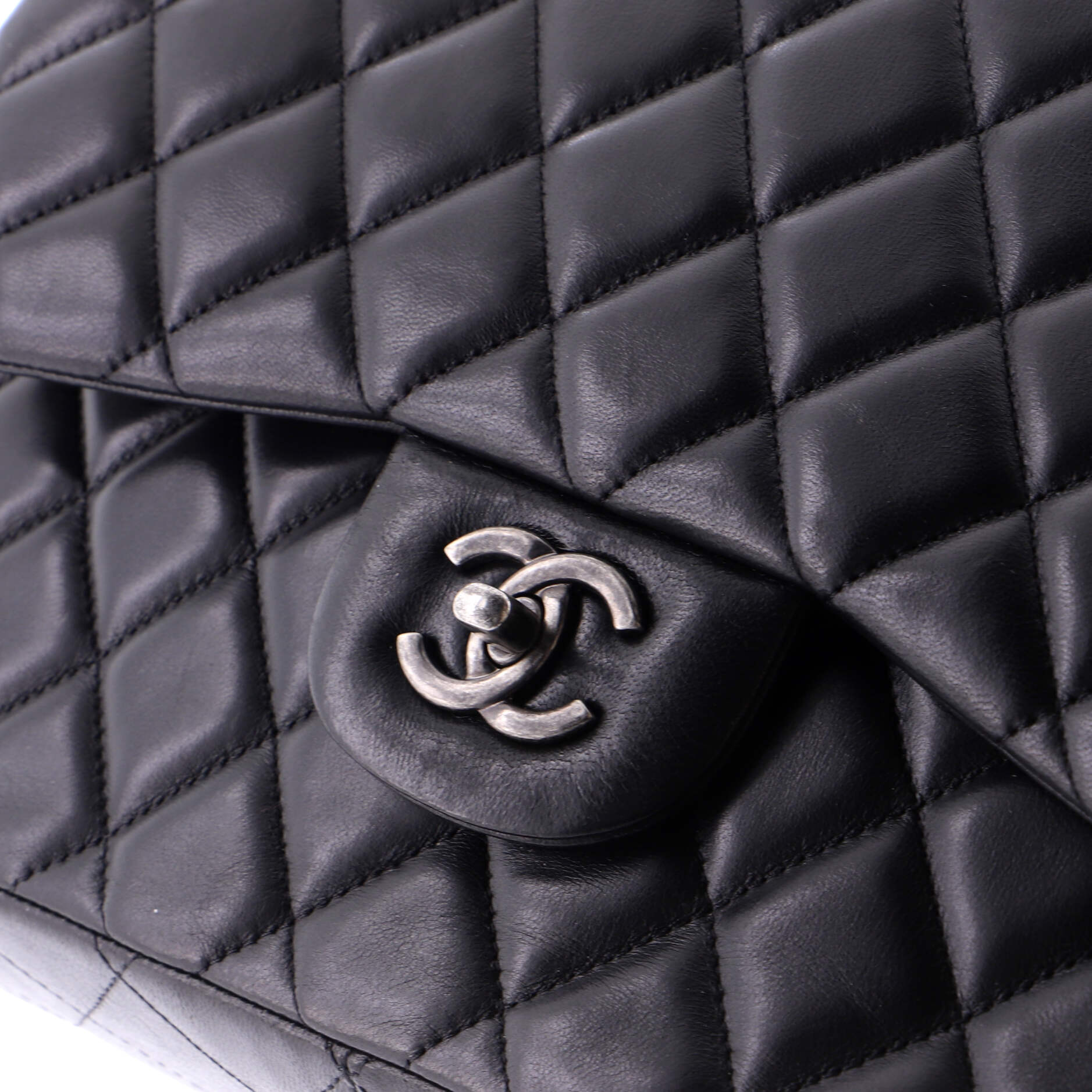 Classic Double Flap Bag Quilted Lambskin Jumbo