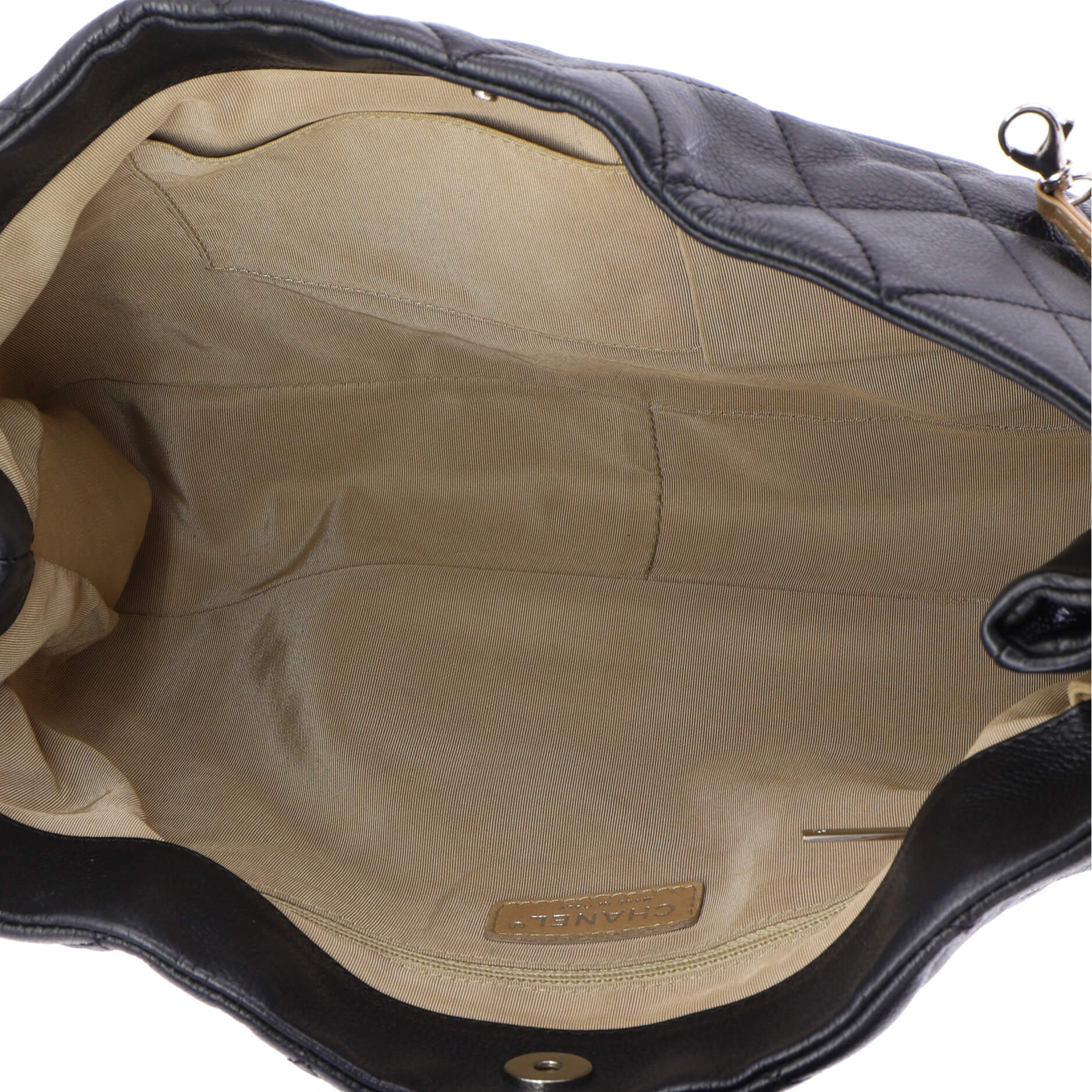 Timeless CC Expandable Tote Quilted Caviar Medium