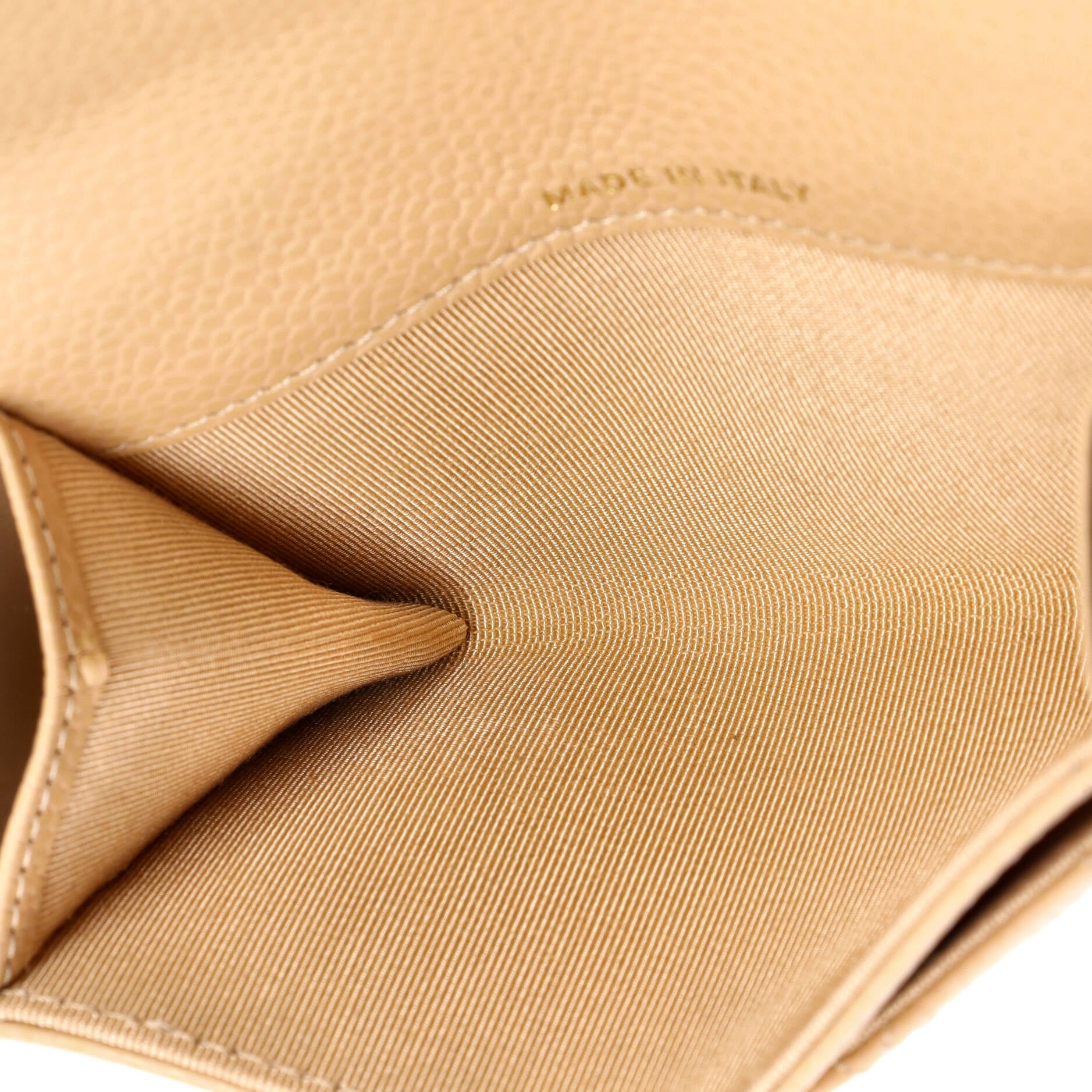 Classic Flap Card Holder Quilted Caviar