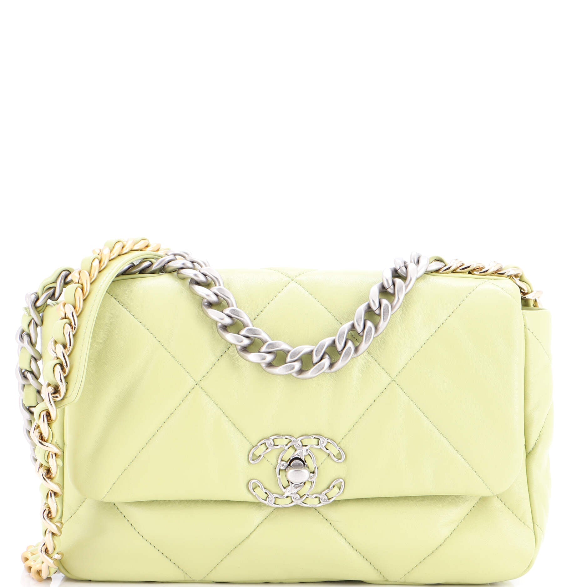 19 Flap Bag Quilted Leather Medium