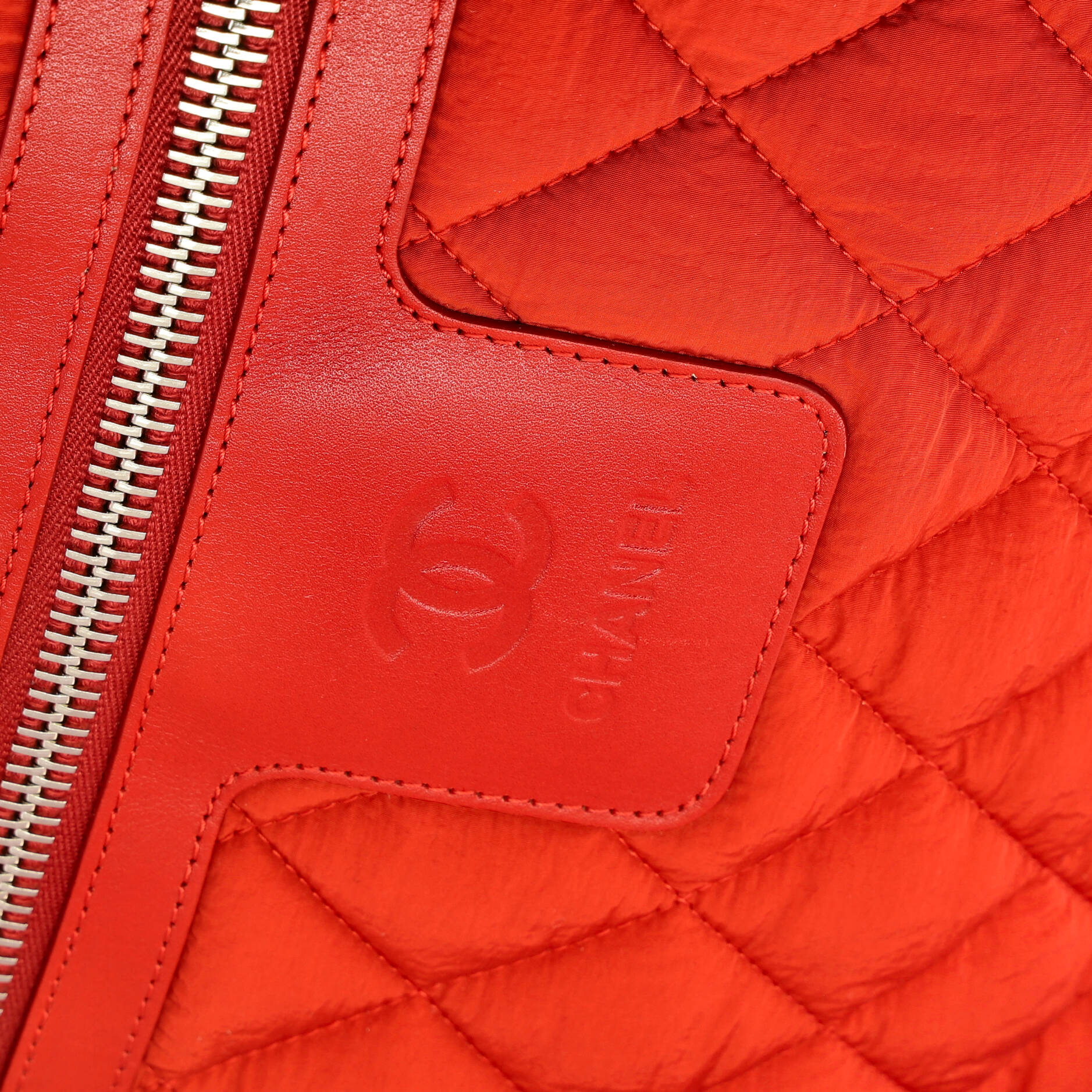 Coco Cocoon Hobo Quilted Nylon Medium