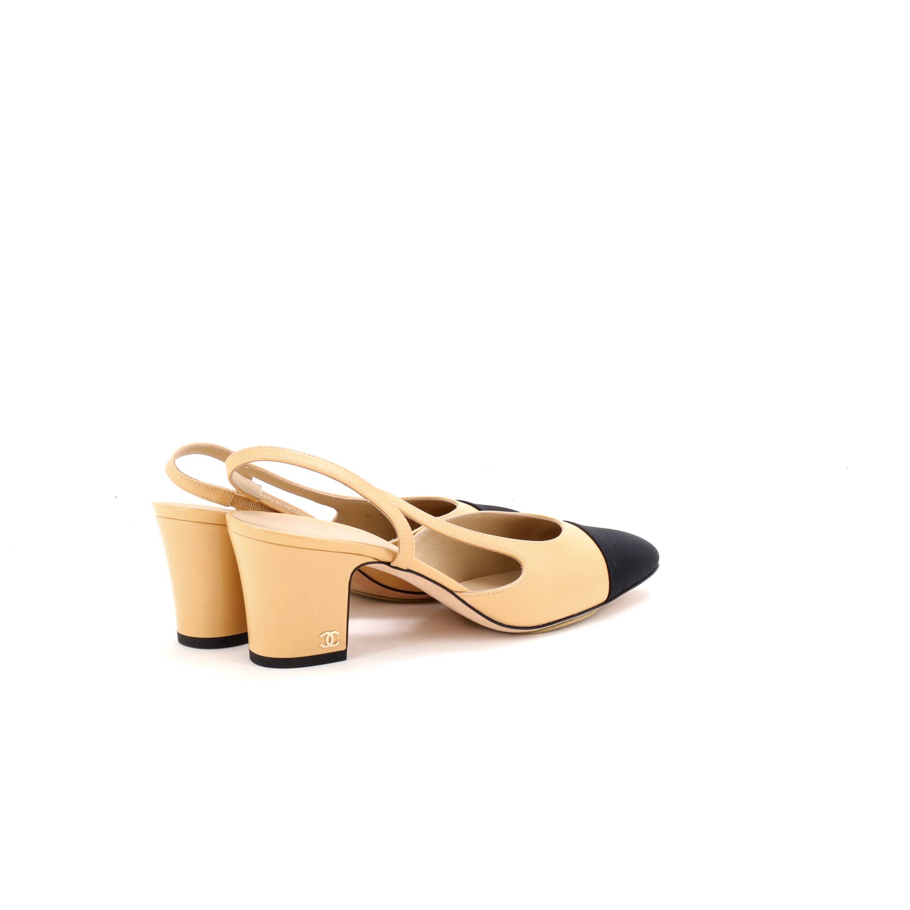 Women’s Cap Toe Slingback Pumps Leather
