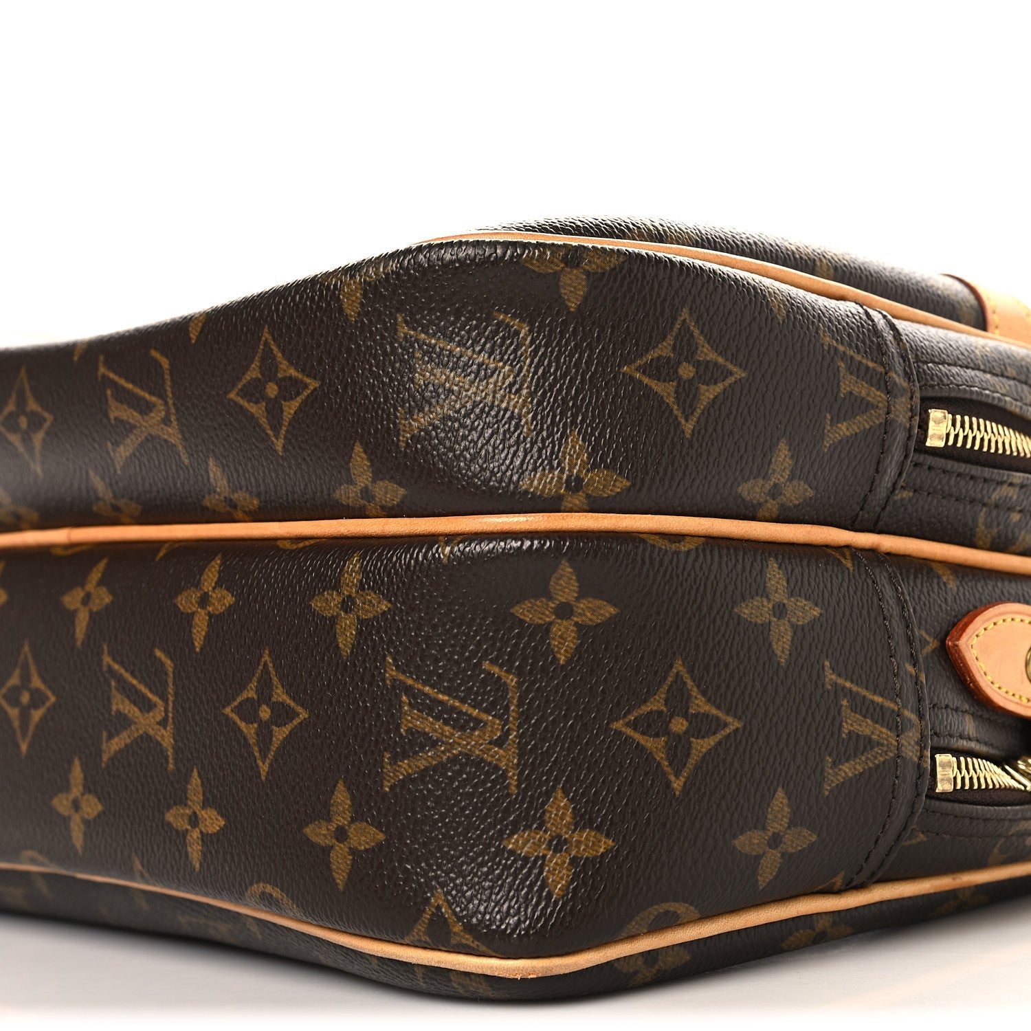 Monogram Reporter PM
