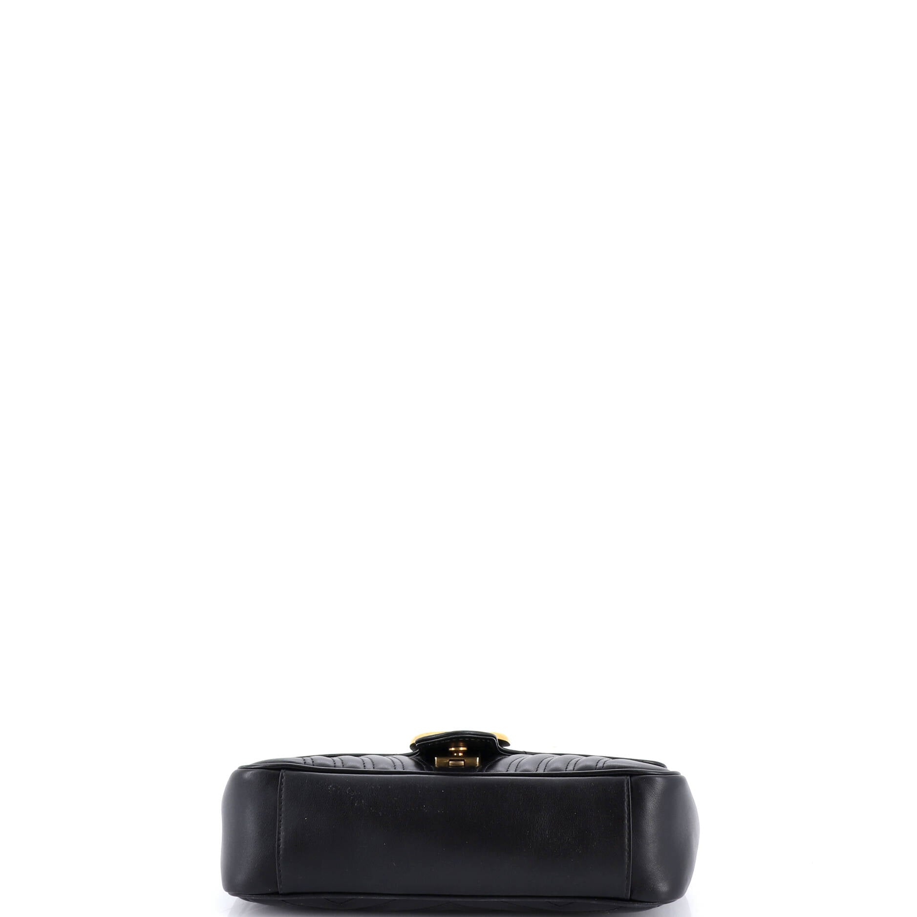 GG Marmont Flap Bag Matelasse Leather Medium