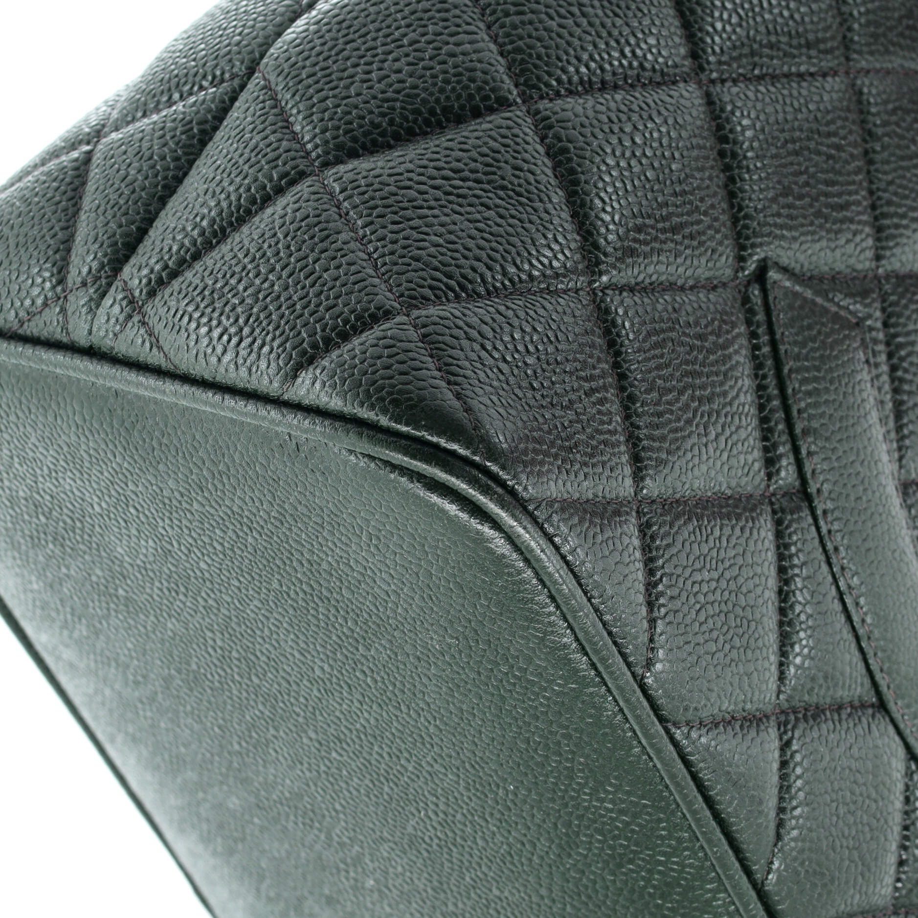 Medallion Tote Quilted Caviar